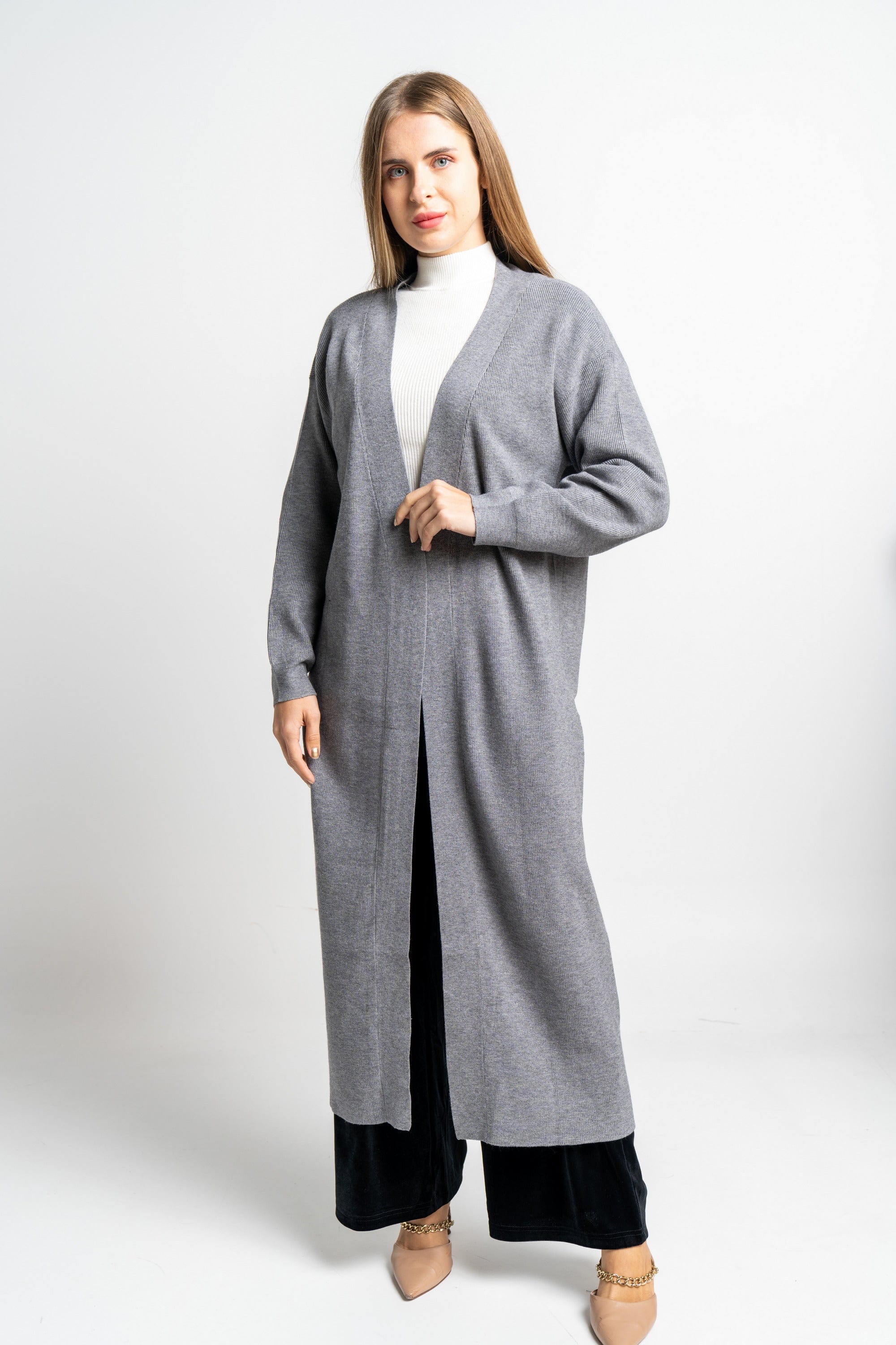 نتشي كارديجان سادة كم طويل نسائي