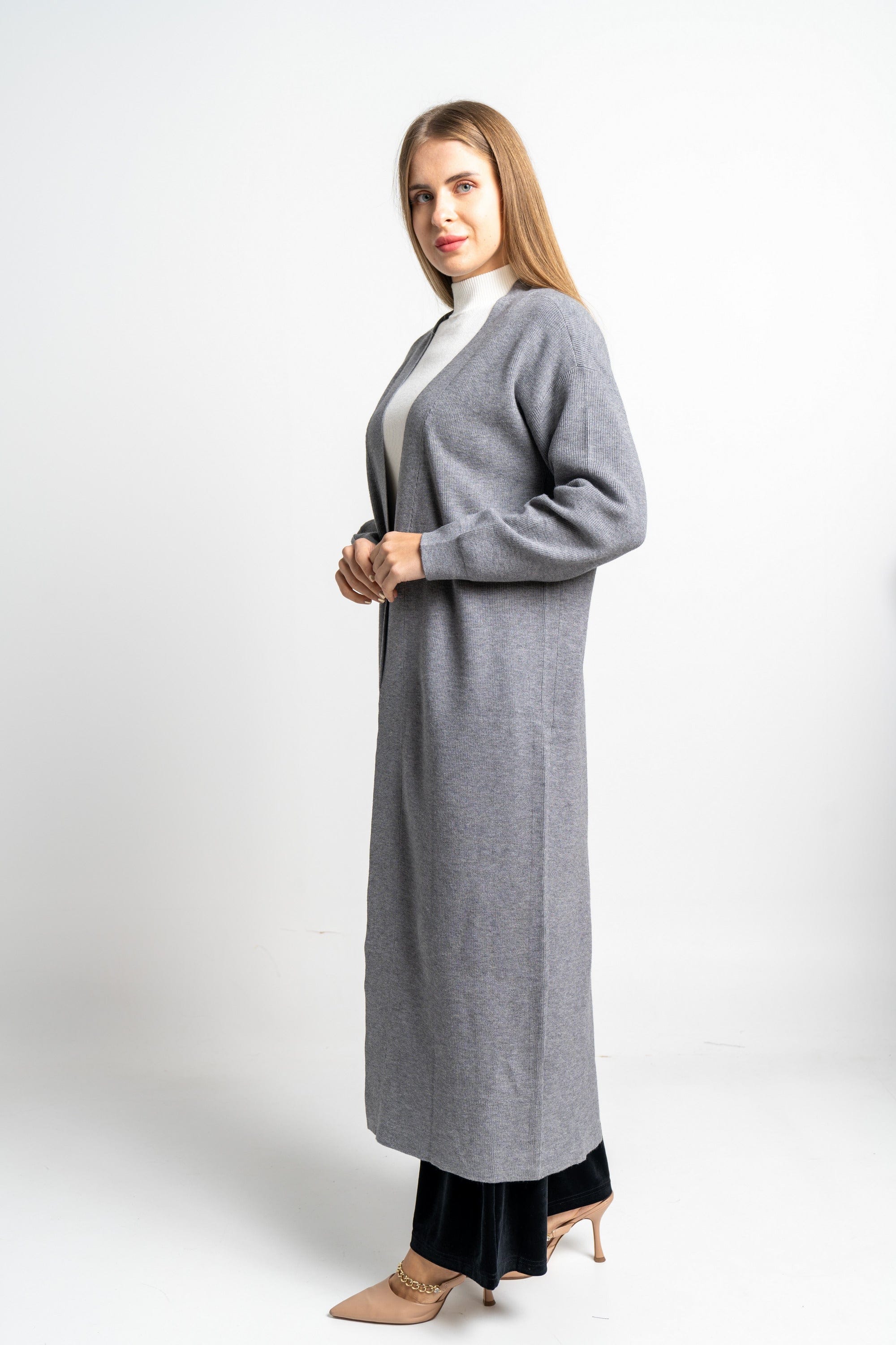 نتشي كارديجان سادة كم طويل نسائي