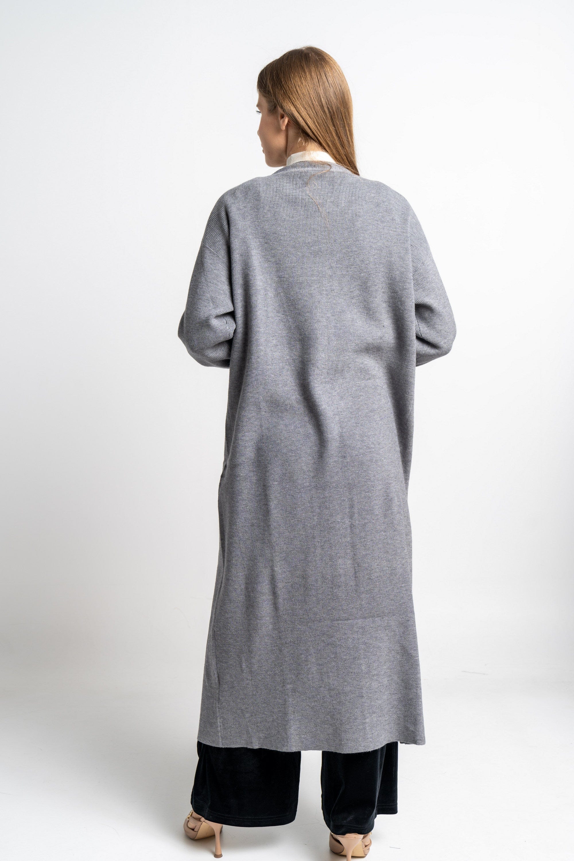 نتشي كارديجان سادة كم طويل نسائي