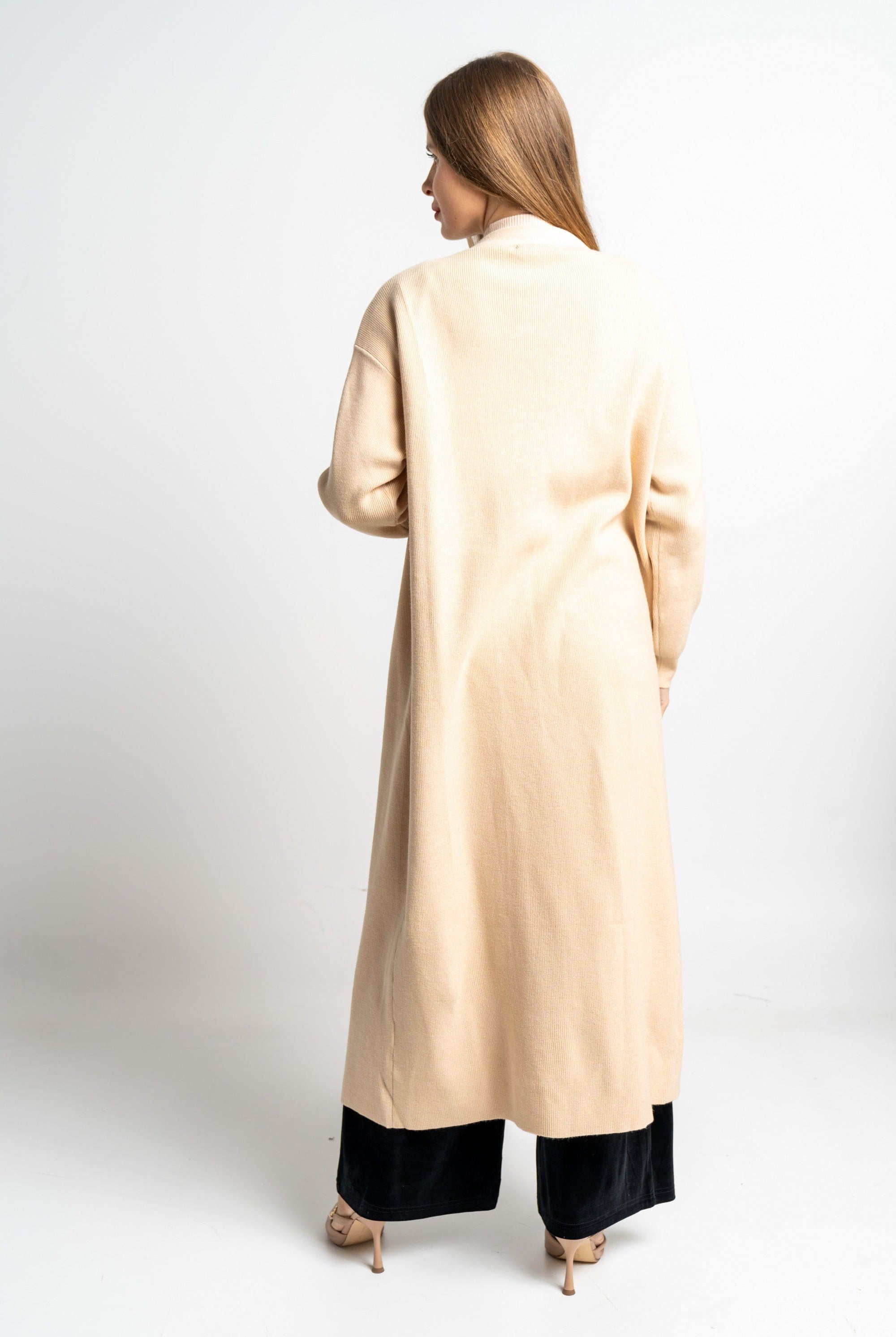 نتشي كارديجان سادة كم طويل نسائي