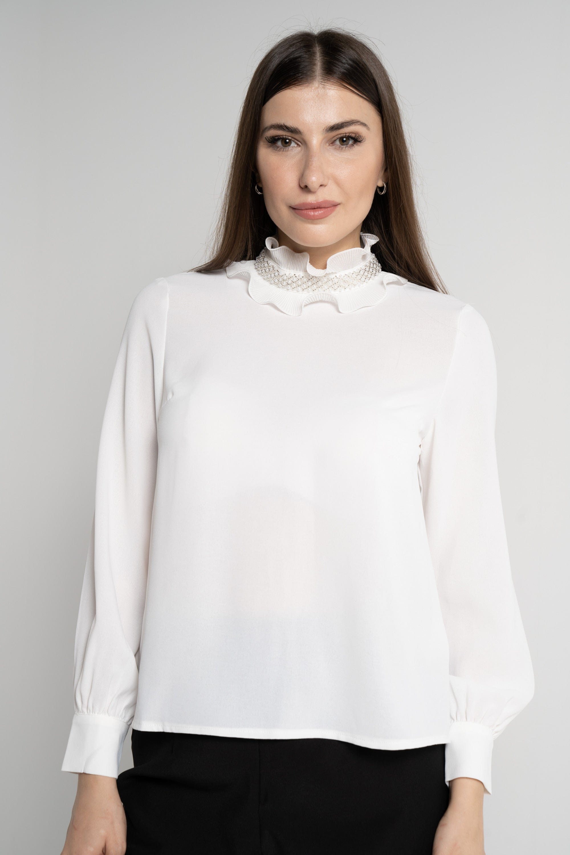 ูุชุดู ุจููุฒุฉ ูู
ุทููู ู
ูุดูุด ู
ู ุงููุงูุฉ ูุณุงุฆู