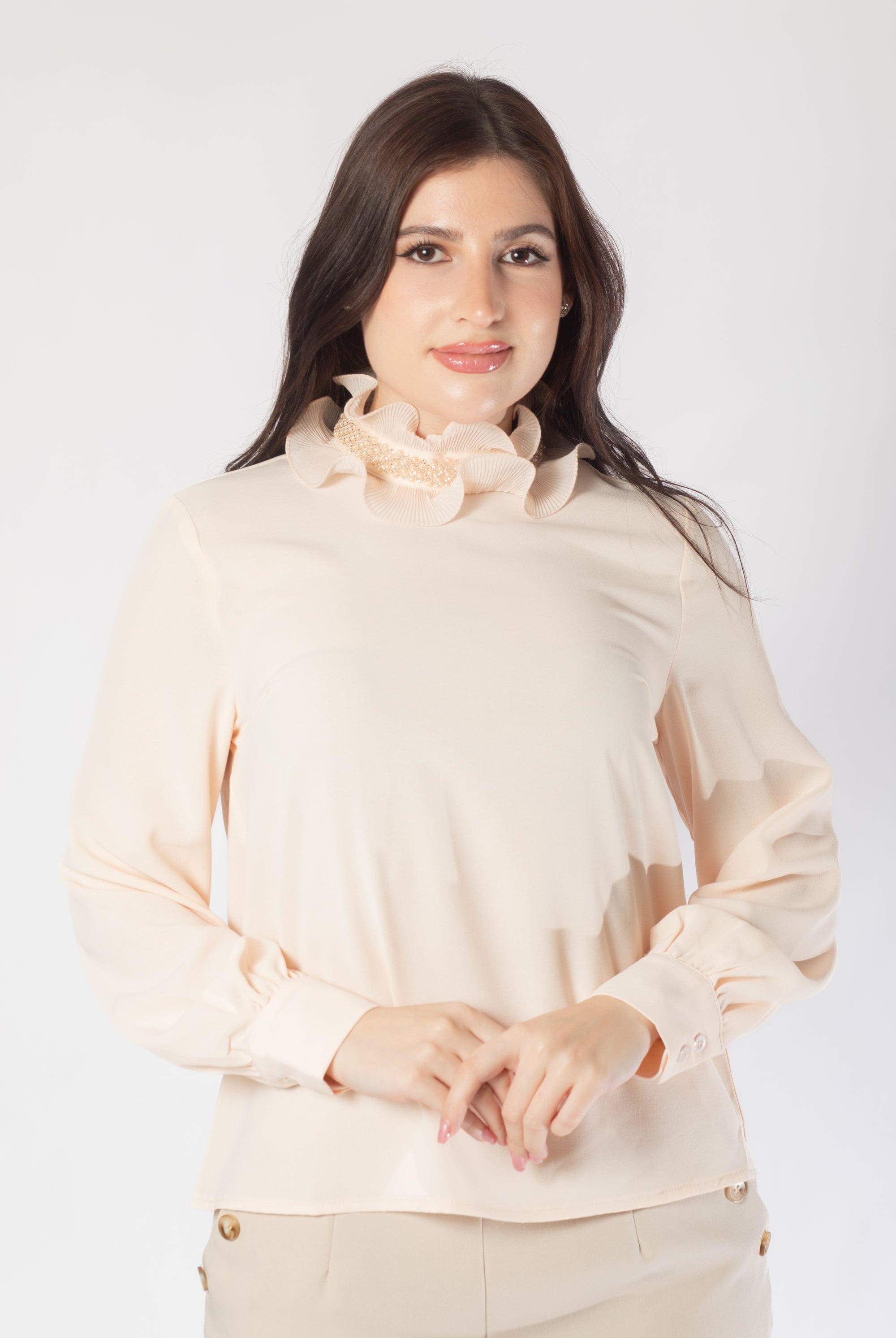 نتشي بلوزة كم طويل مكشكش من الياقة نسائي