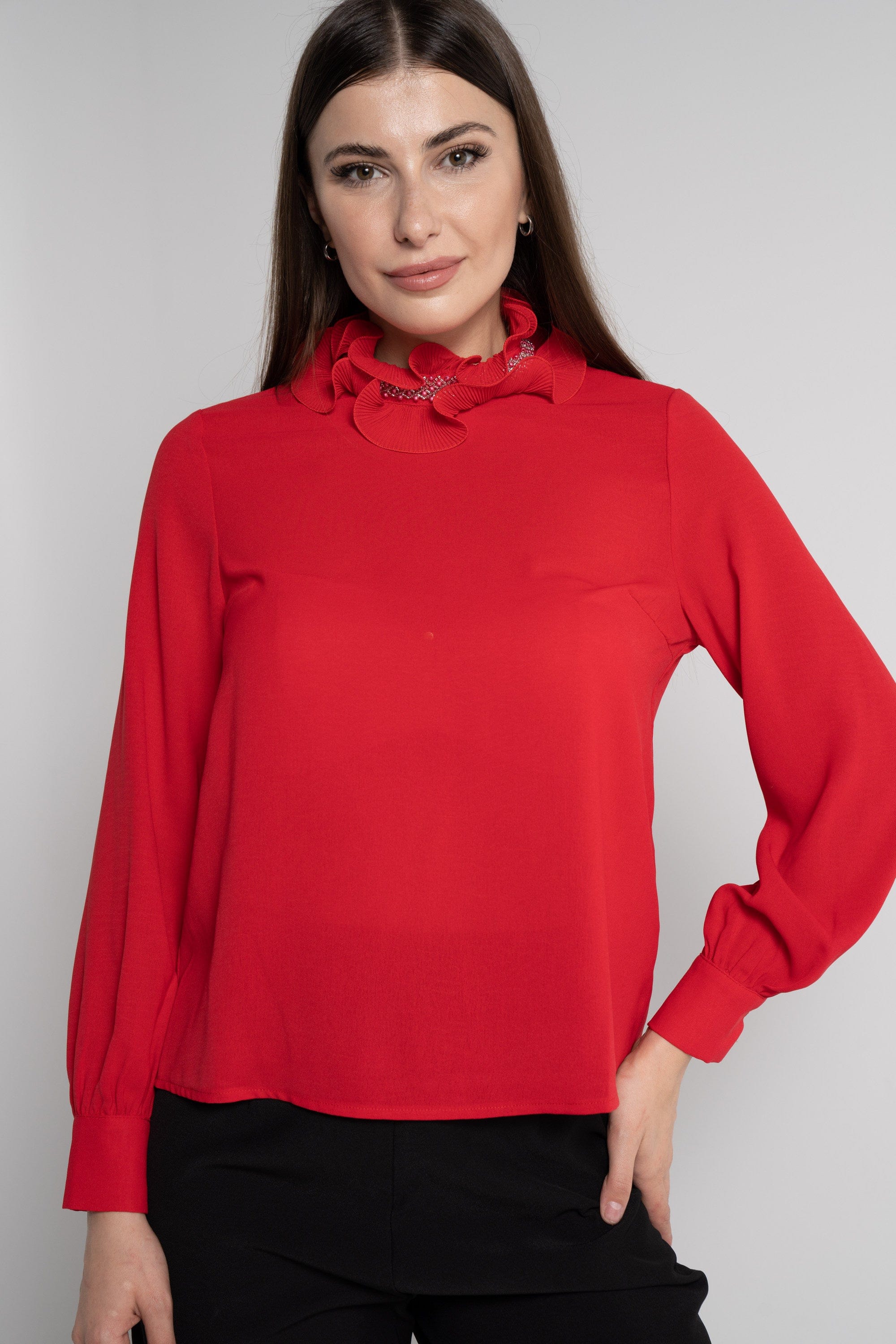 ูุชุดู ุจููุฒุฉ ูู
ุทููู ู
ูุดูุด ู
ู ุงููุงูุฉ ูุณุงุฆู