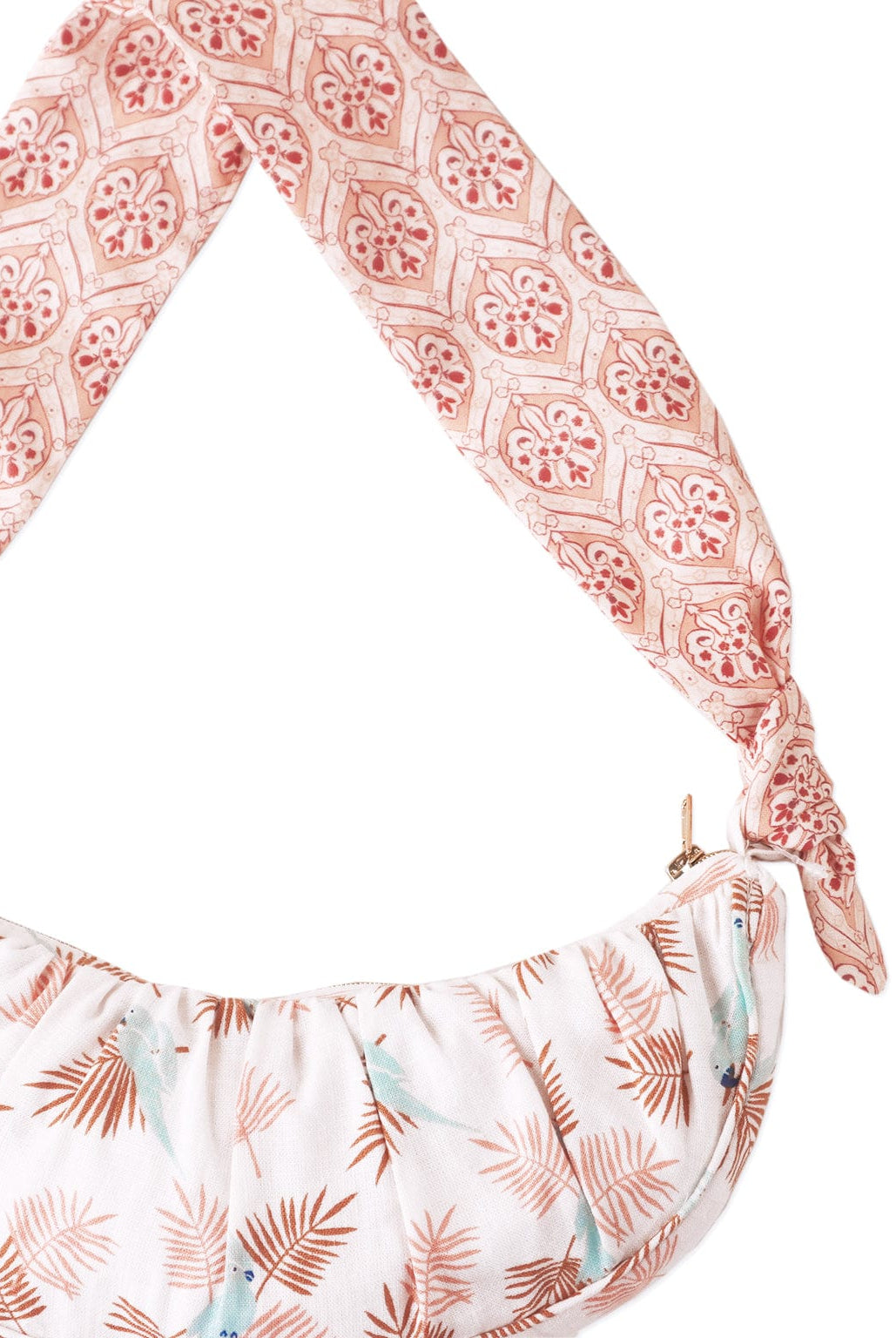 جينجرسنابس شنطة قصيرة بطبعة بناتي