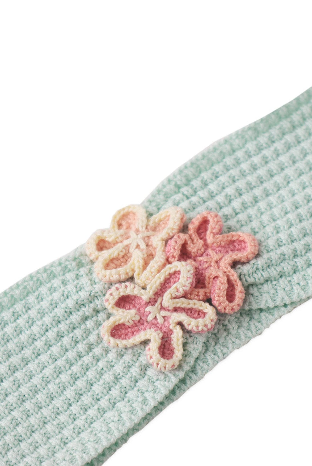 جينجرسنابس توكة بناتى بورد من المنتصف