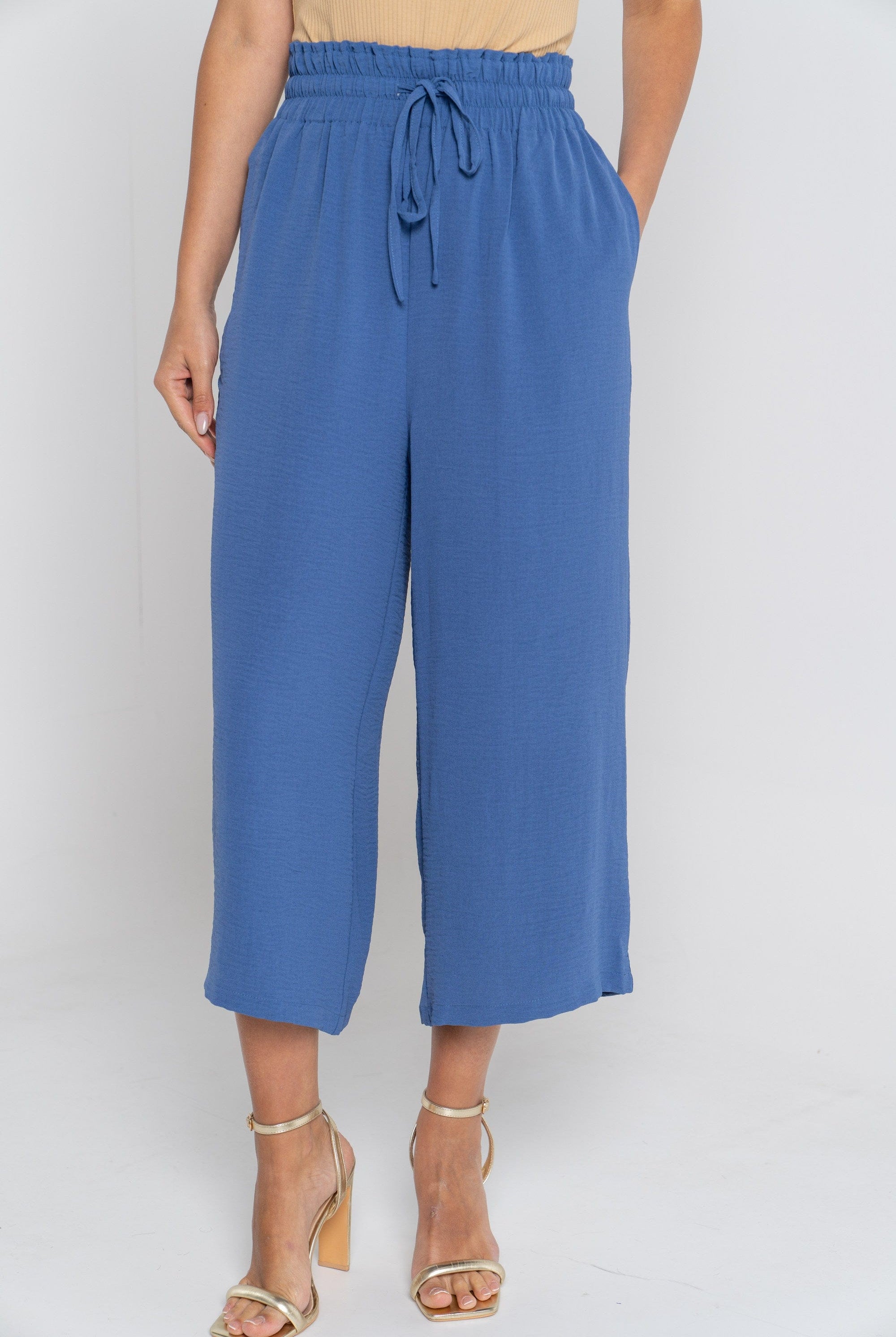 ميكا سروال 3/4 بخصر مطاطي برباط