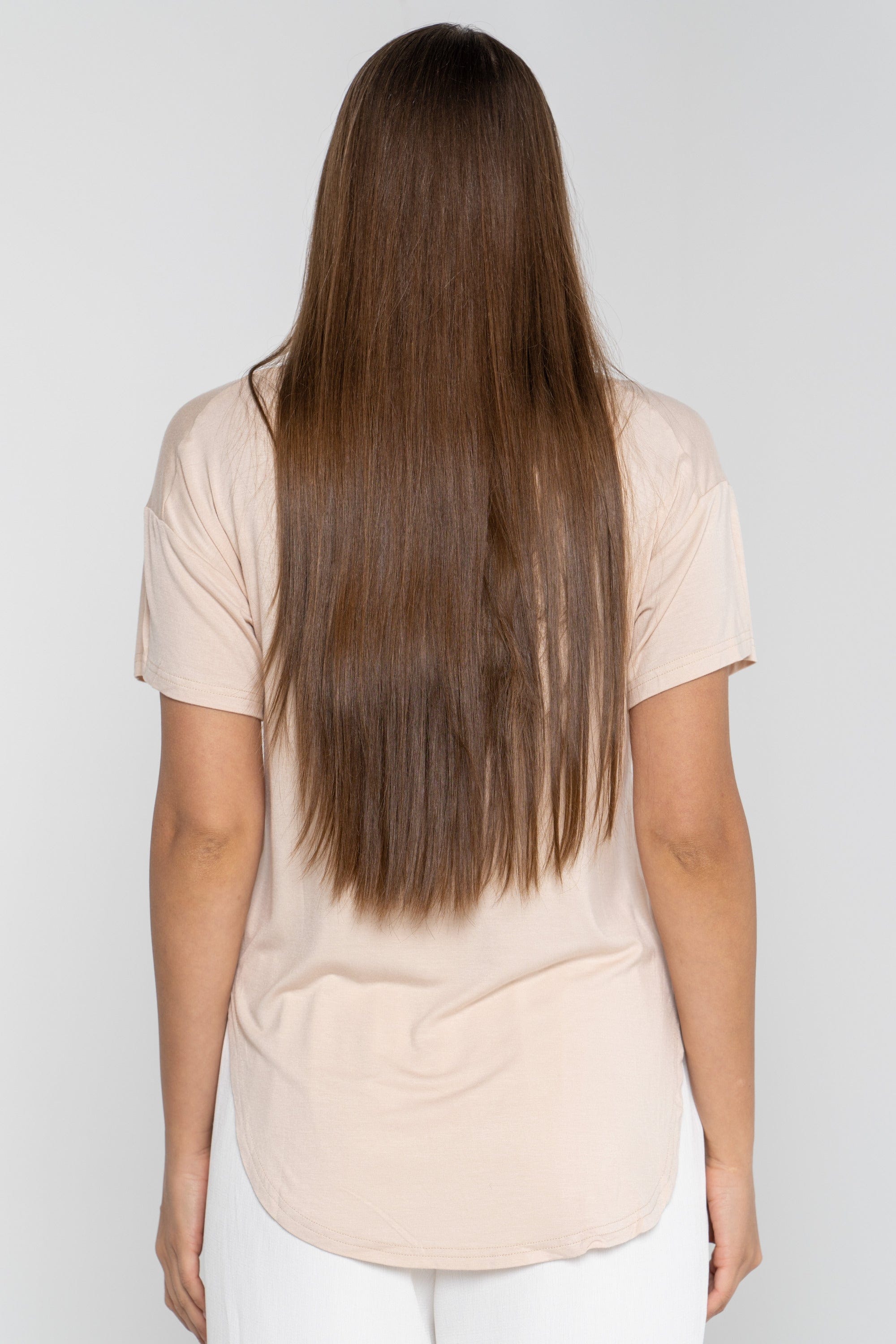 ميكا بلوزة سادة برقبة دائرية كم قصير