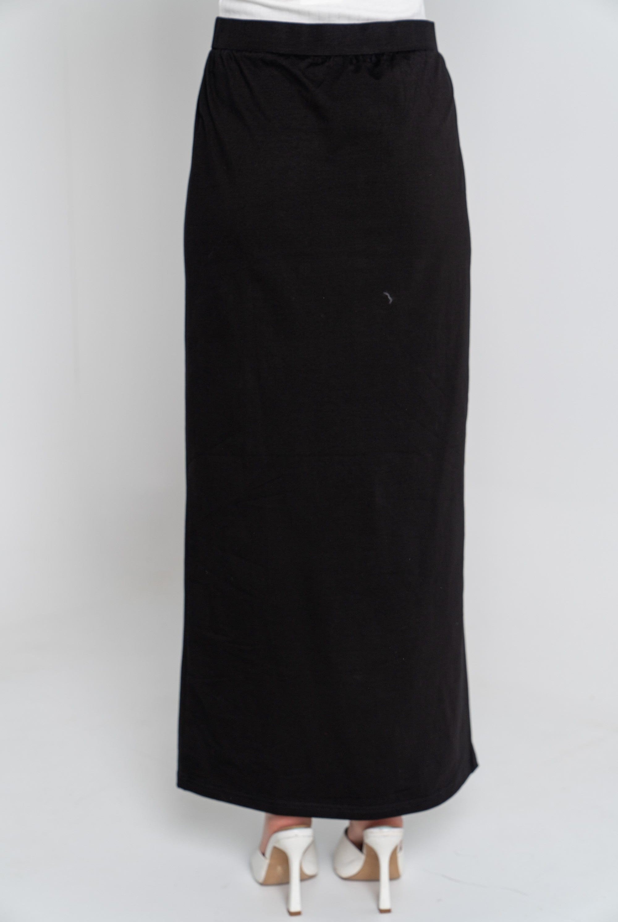 ميكا تنورة طويلة سادة بخصر مطاطي