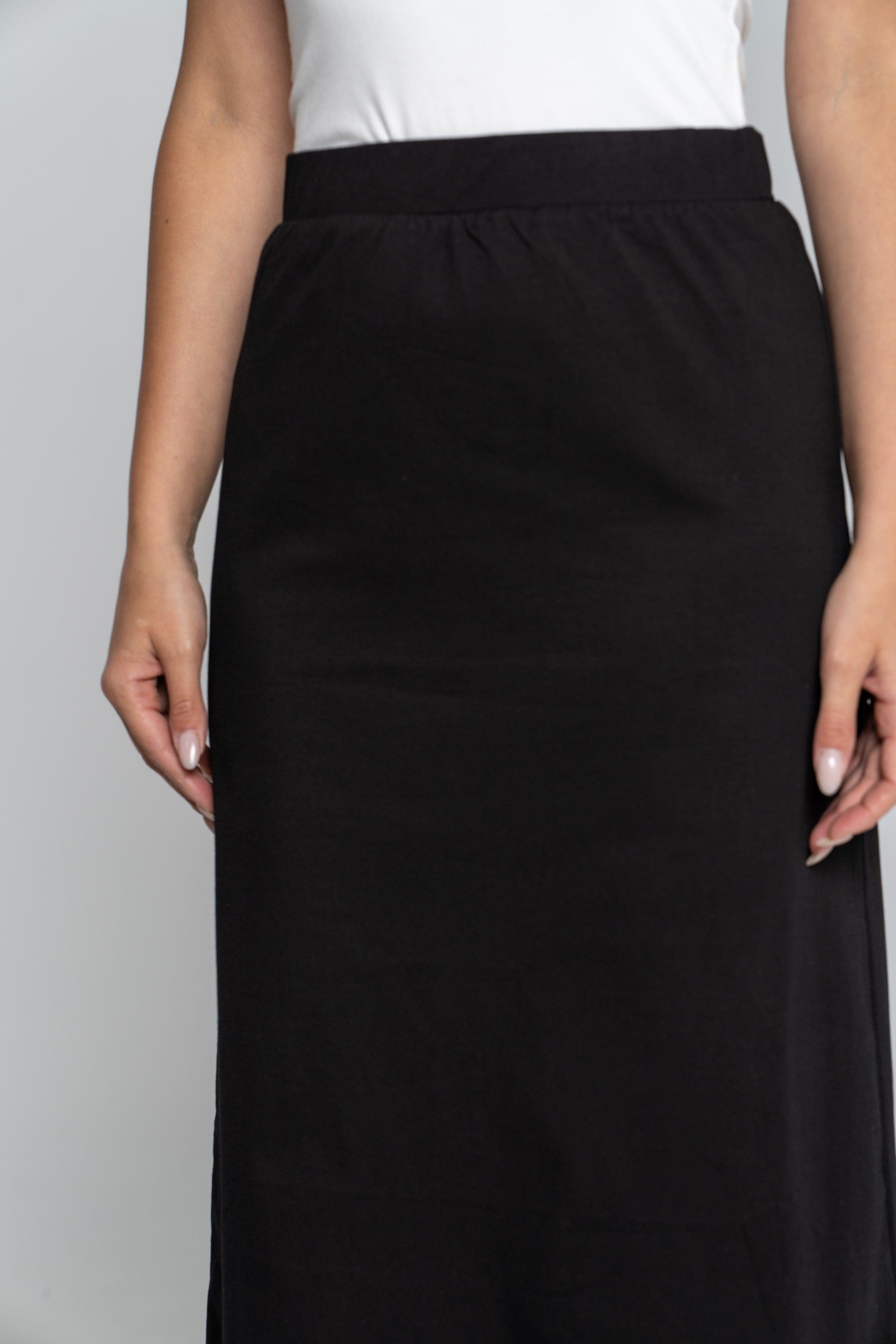 ميكا تنورة ميدي سادة نسائية بخصر مطاطي