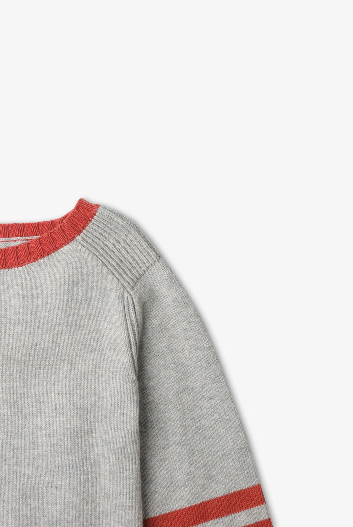 جينجرسنابس بلوفر ولادي بخطوط على الاكمام رمادي