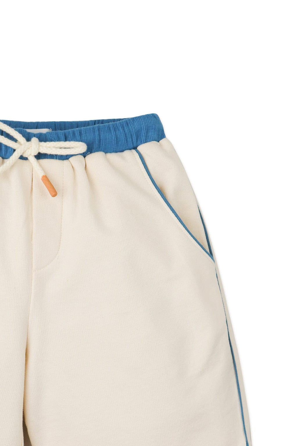 جينجرسنابس شورت ولادي منقوش برباط