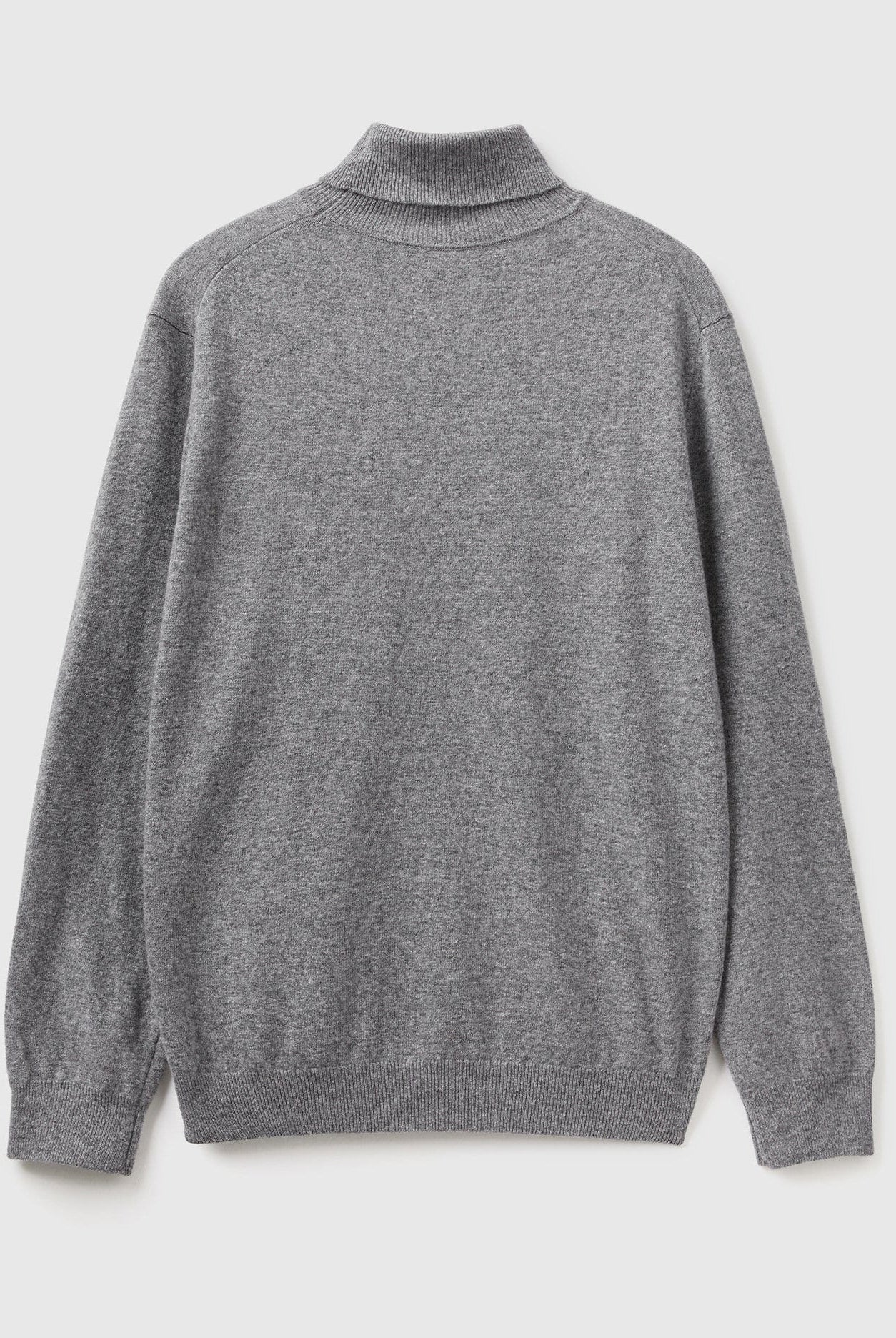 يونايتد كولورز اوف بينيتون بلوفر ذو رقبة عالية أسود من صوف الميرينو الخالص رجالي