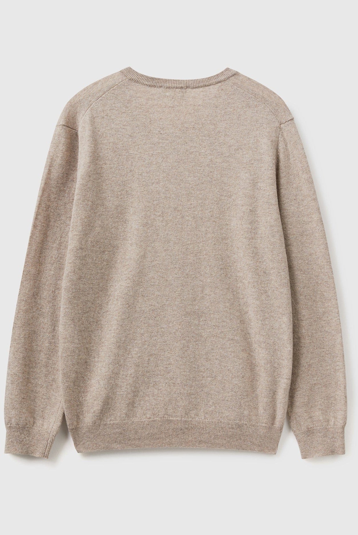 يونايتد كولورز اوف بينيتون بلوفر بياقة على شكل V أسود من صوف ميرينو الخالص رجالي