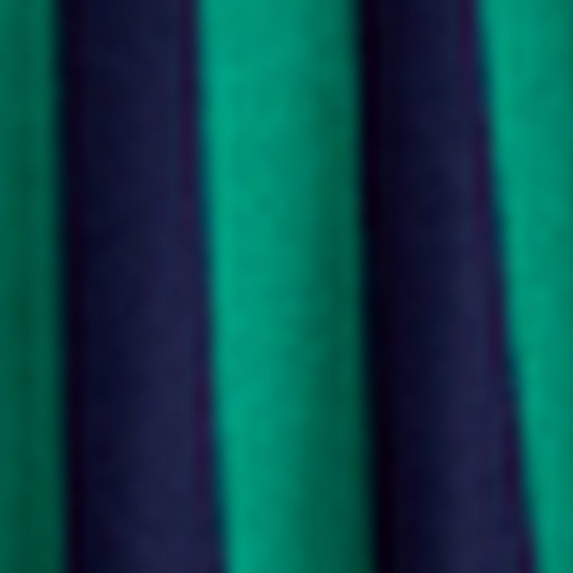 يونايتد كولورز اوف بينيتون تنورة قصيرة مخططه صوف نسائي