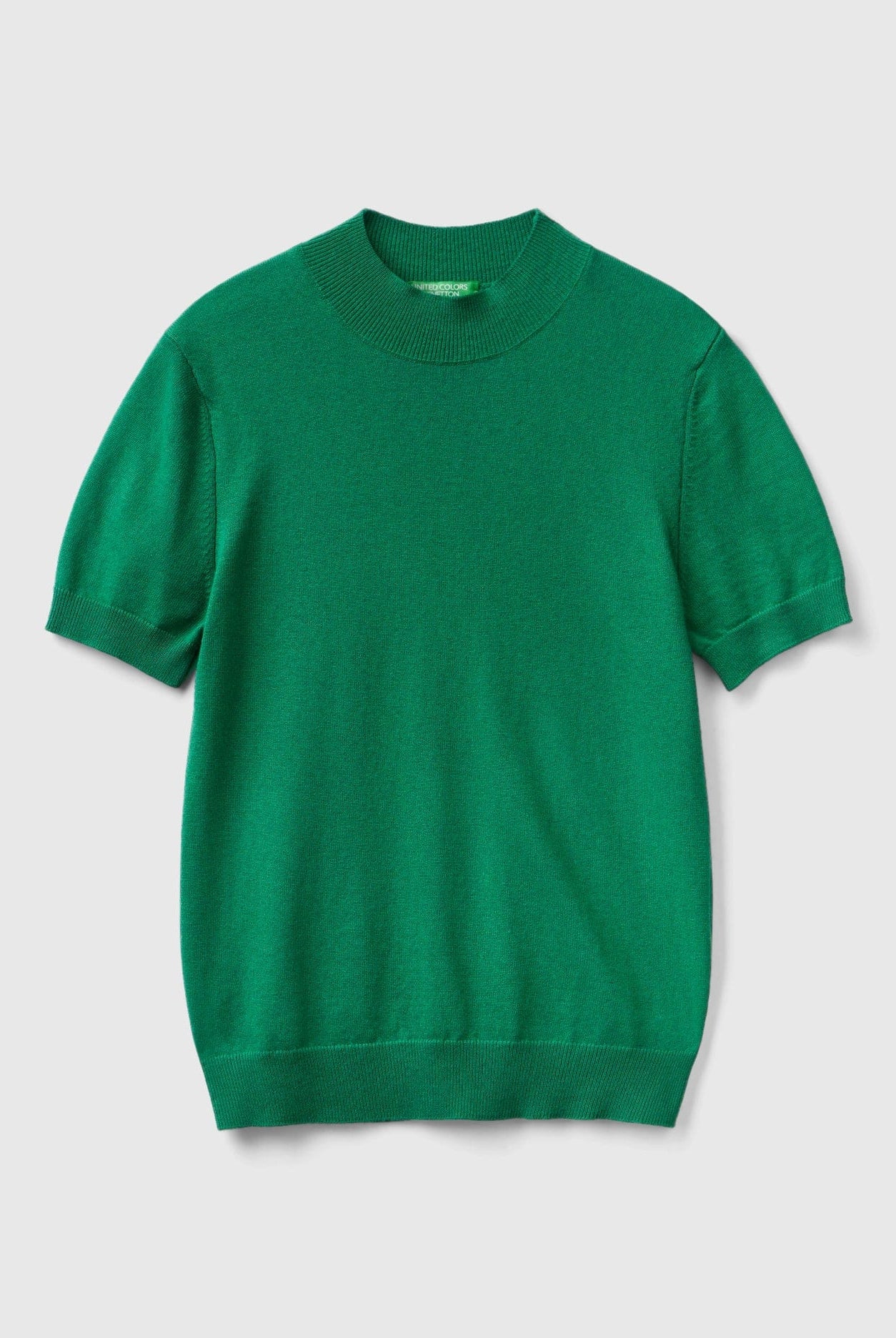 يونايتد كولورز اوف بينيتون سترة بيضاء قصيرة الأكمام من مزيج الكشمير