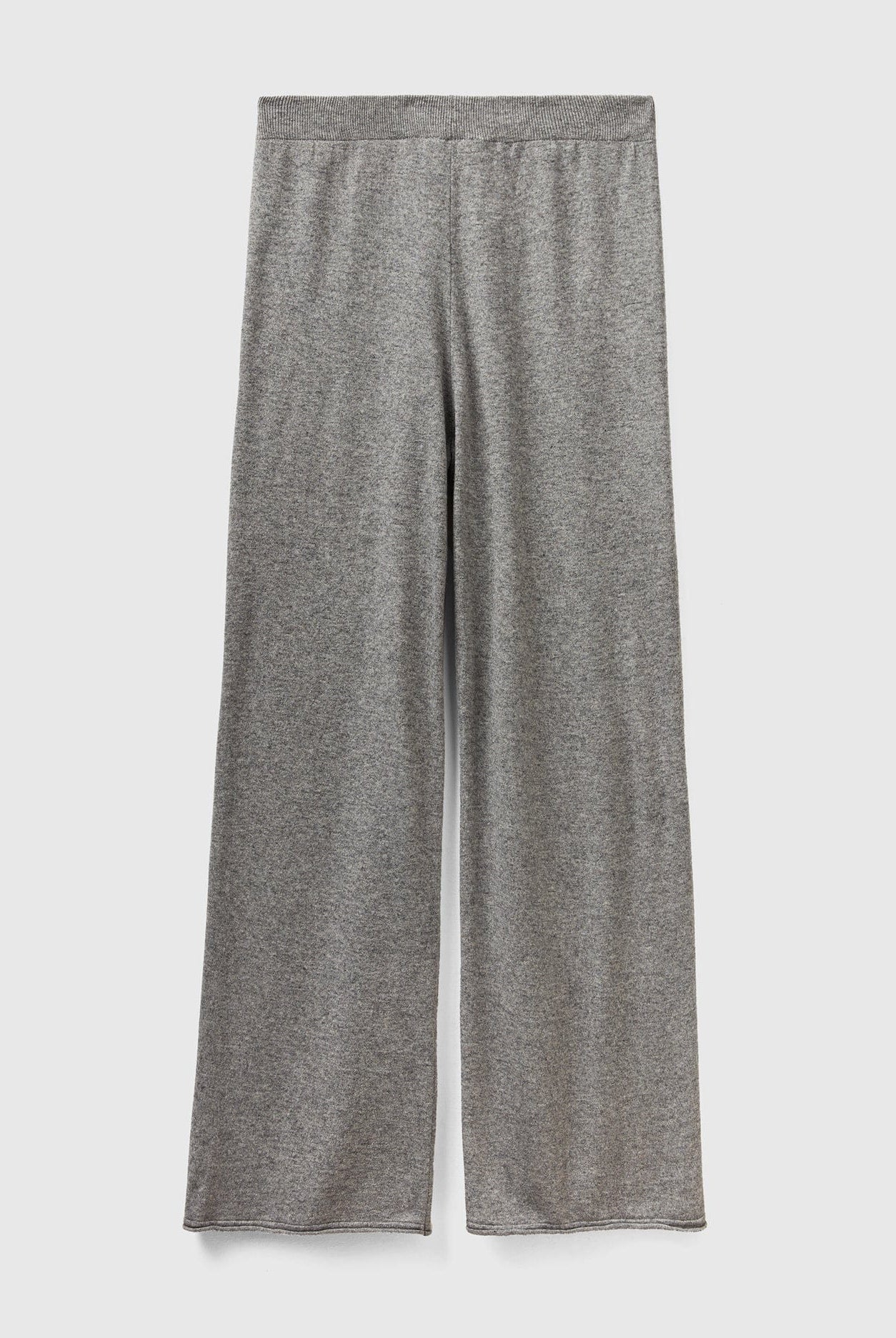 يونايتد كولورز اوف بينيتون بنطلون واسع بلون كريمي من خليط الكشمير والصوف نسائي