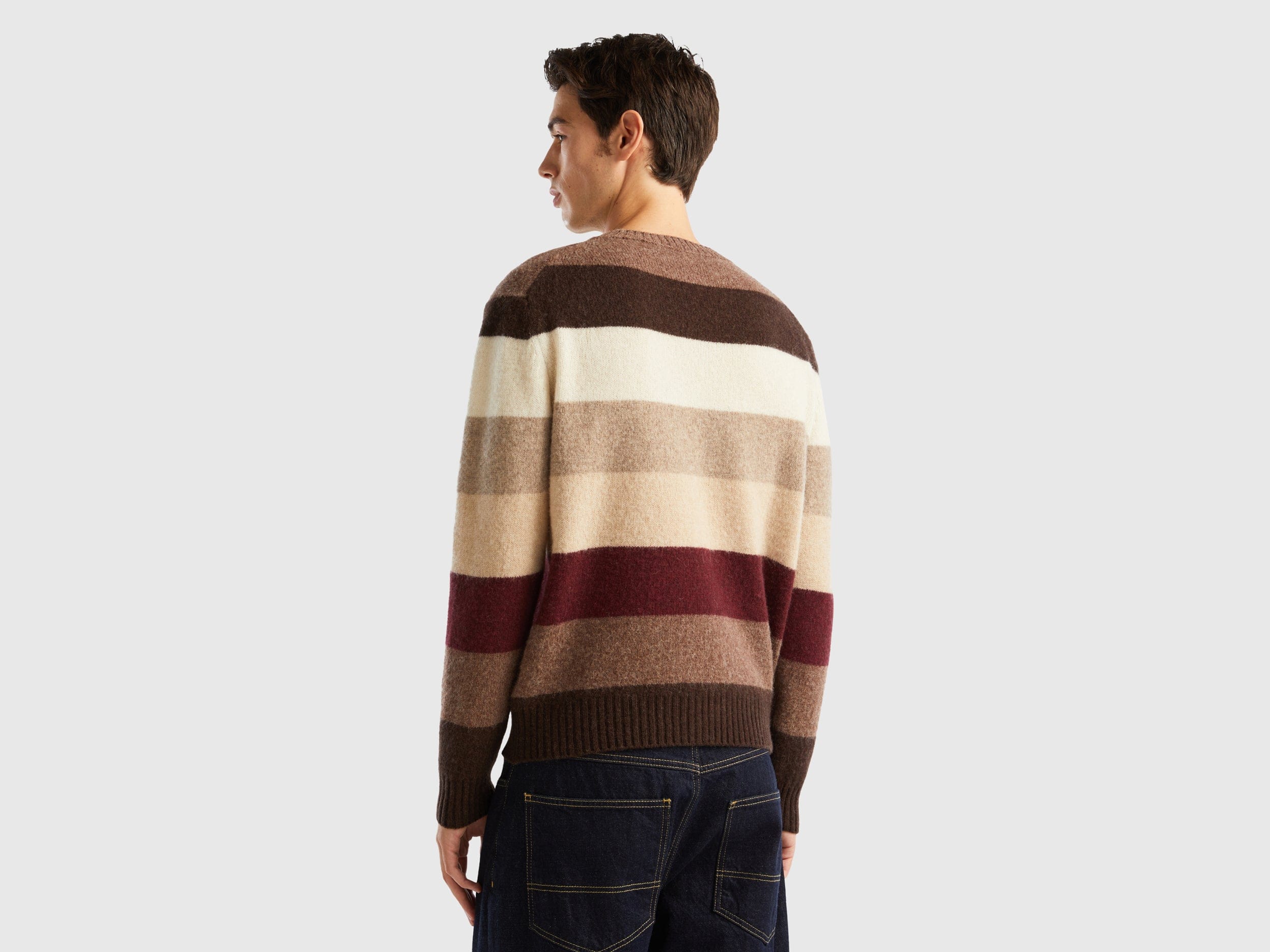 يونايتد كولورز اوف بينيتون بلوفر مخطط من الصوف الخالص كم طويل رجالي