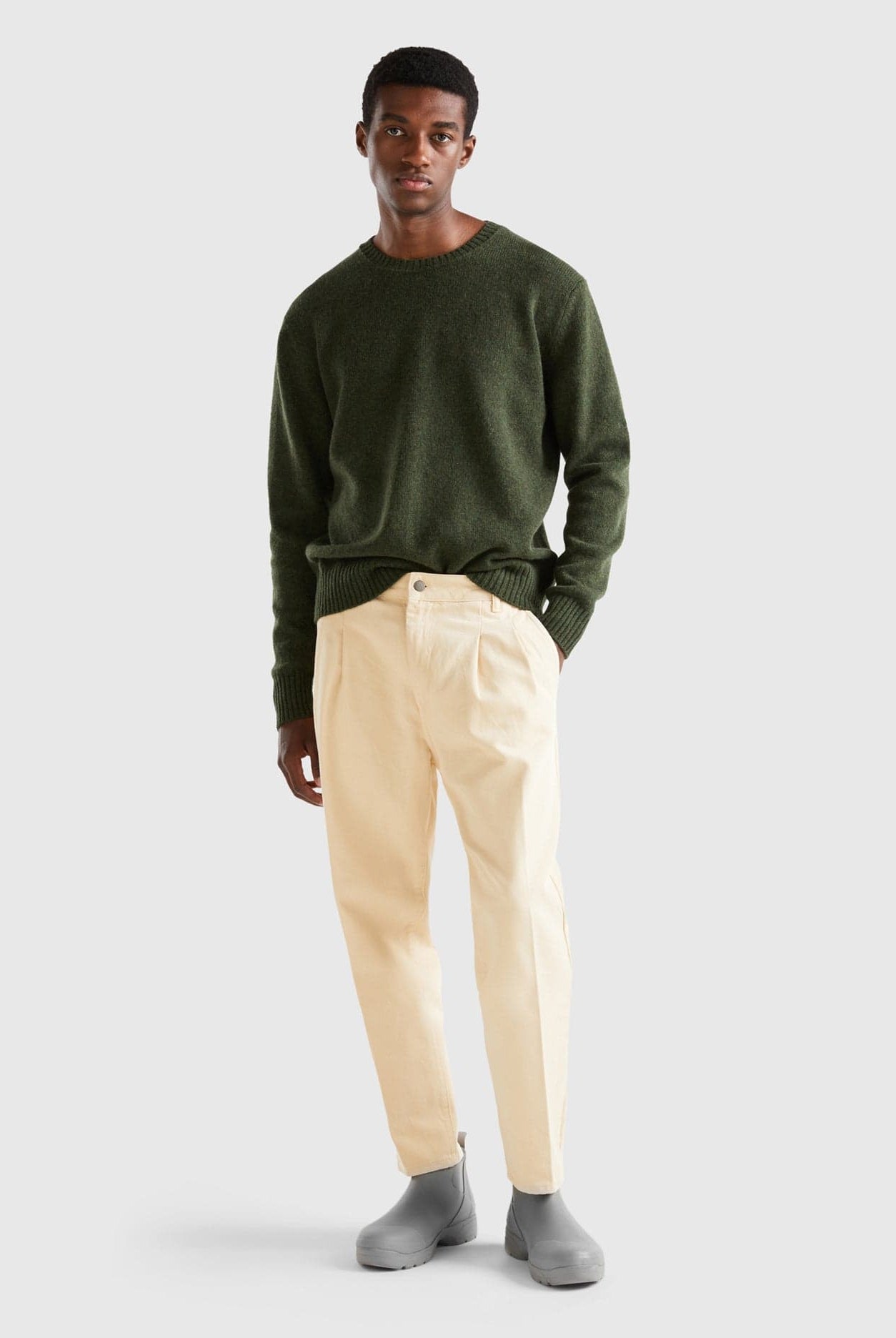 يونايتد كولورز اوف بينيتون بلوفر من صوف كم طويل سادة رجالي