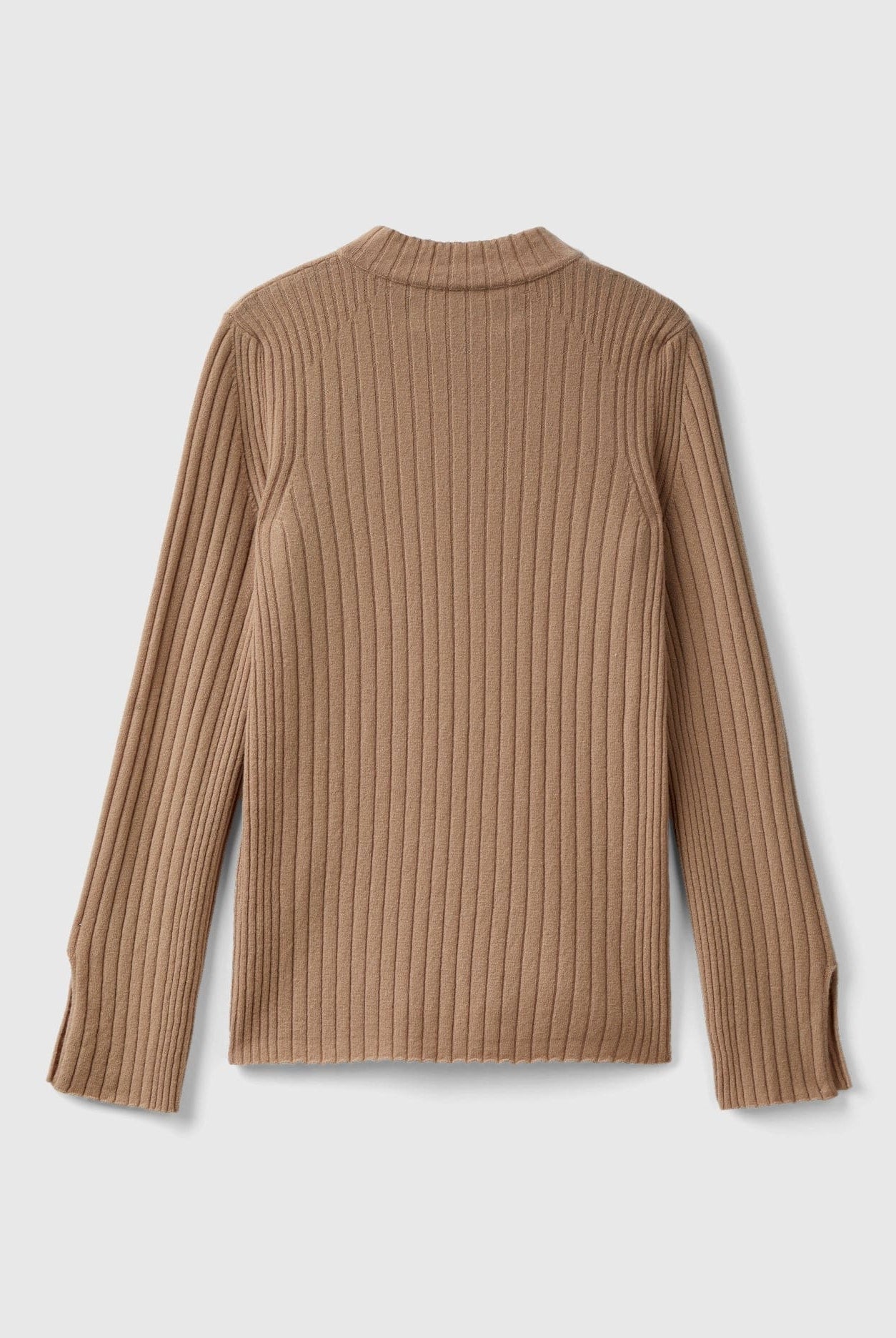 يونايتد كولورز اوف بينيتون سويتر بياقة عالية مع فتحات