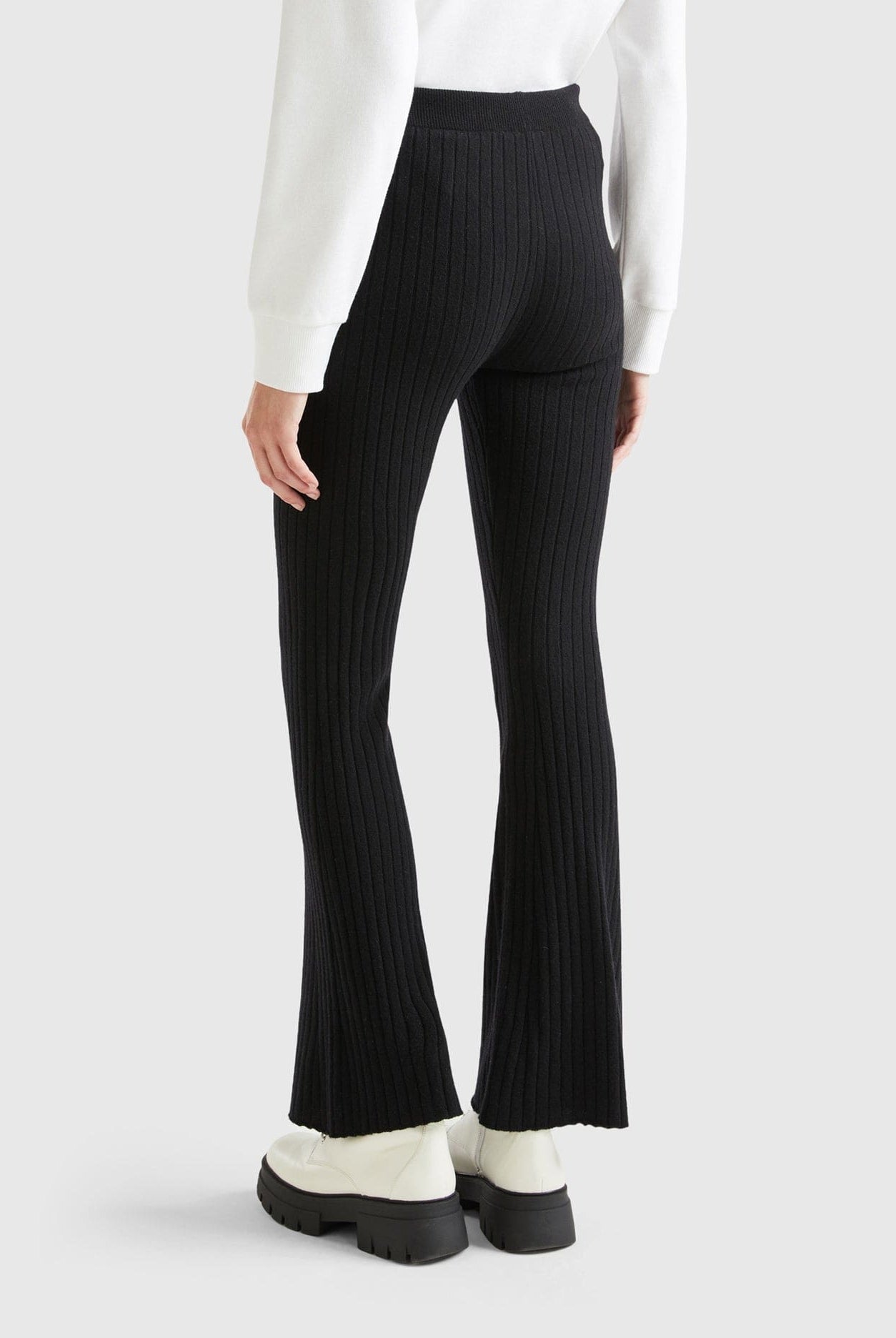 يونايتد كولورز اوف بينيتون سروال ليقينز سليم