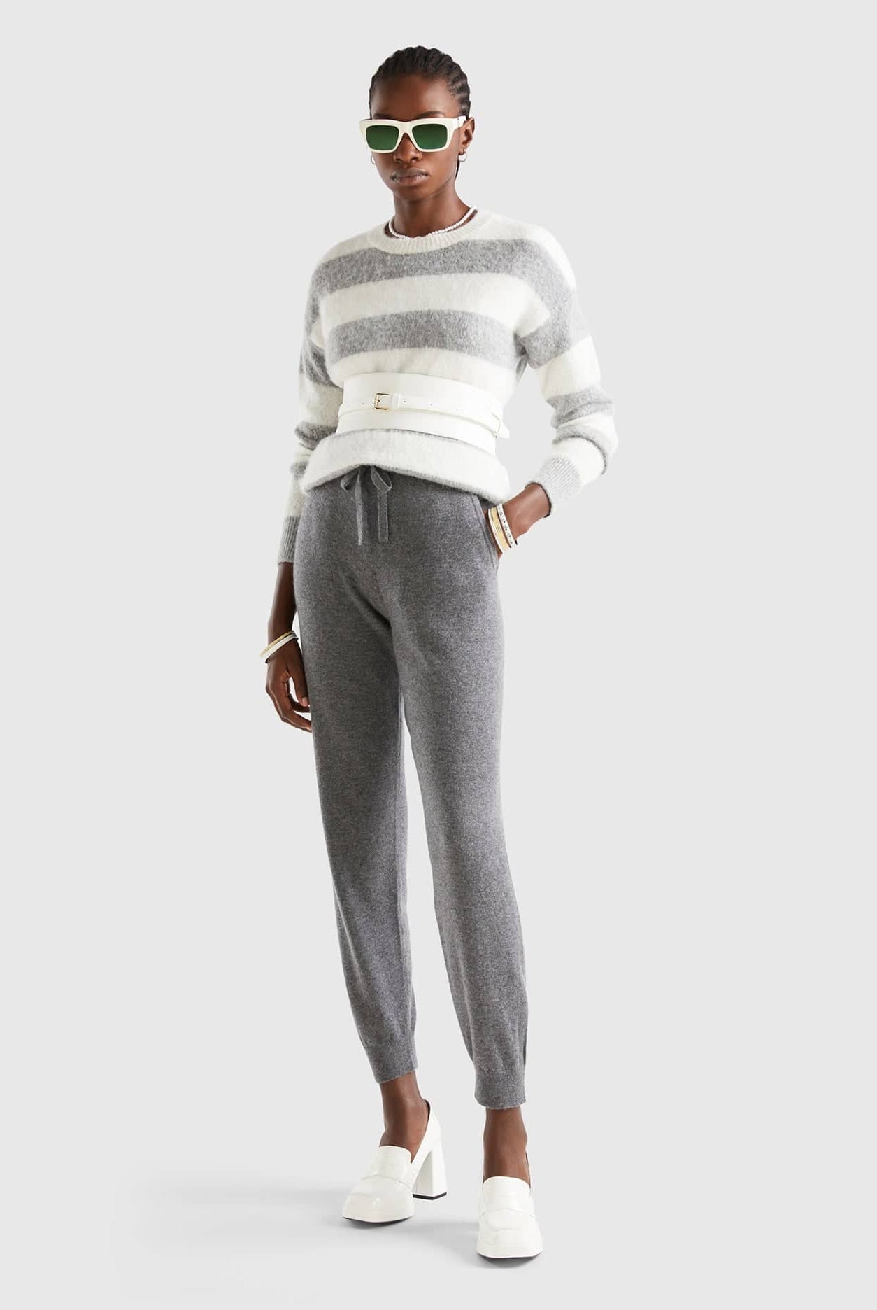 يونايتد كولورز اوف بينيتون بنطلون رياضي من الكشمير الخالص