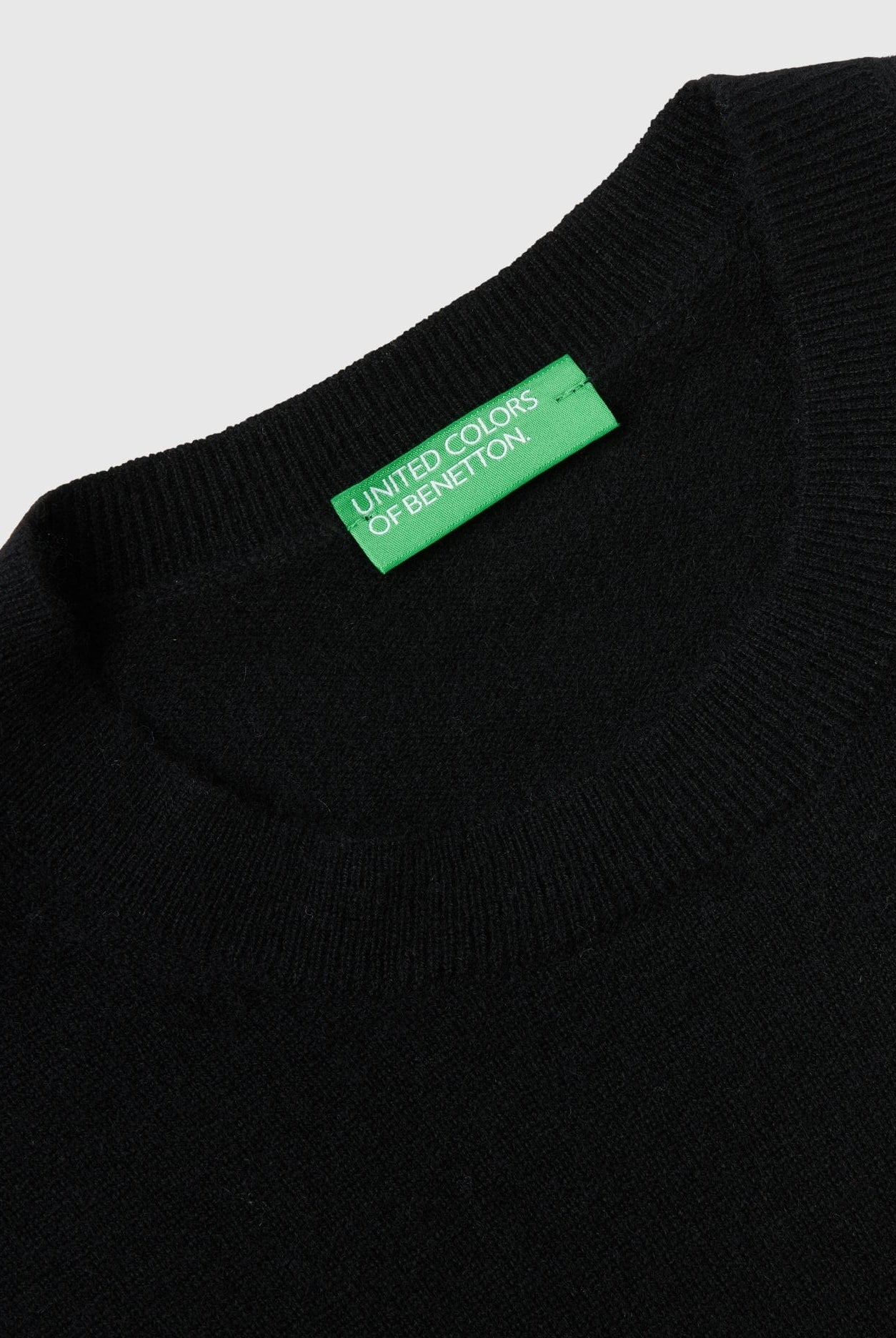 يونايتد كولورز اوف بينيتون بلوفر رمادي داكن من الكشمير الخالص