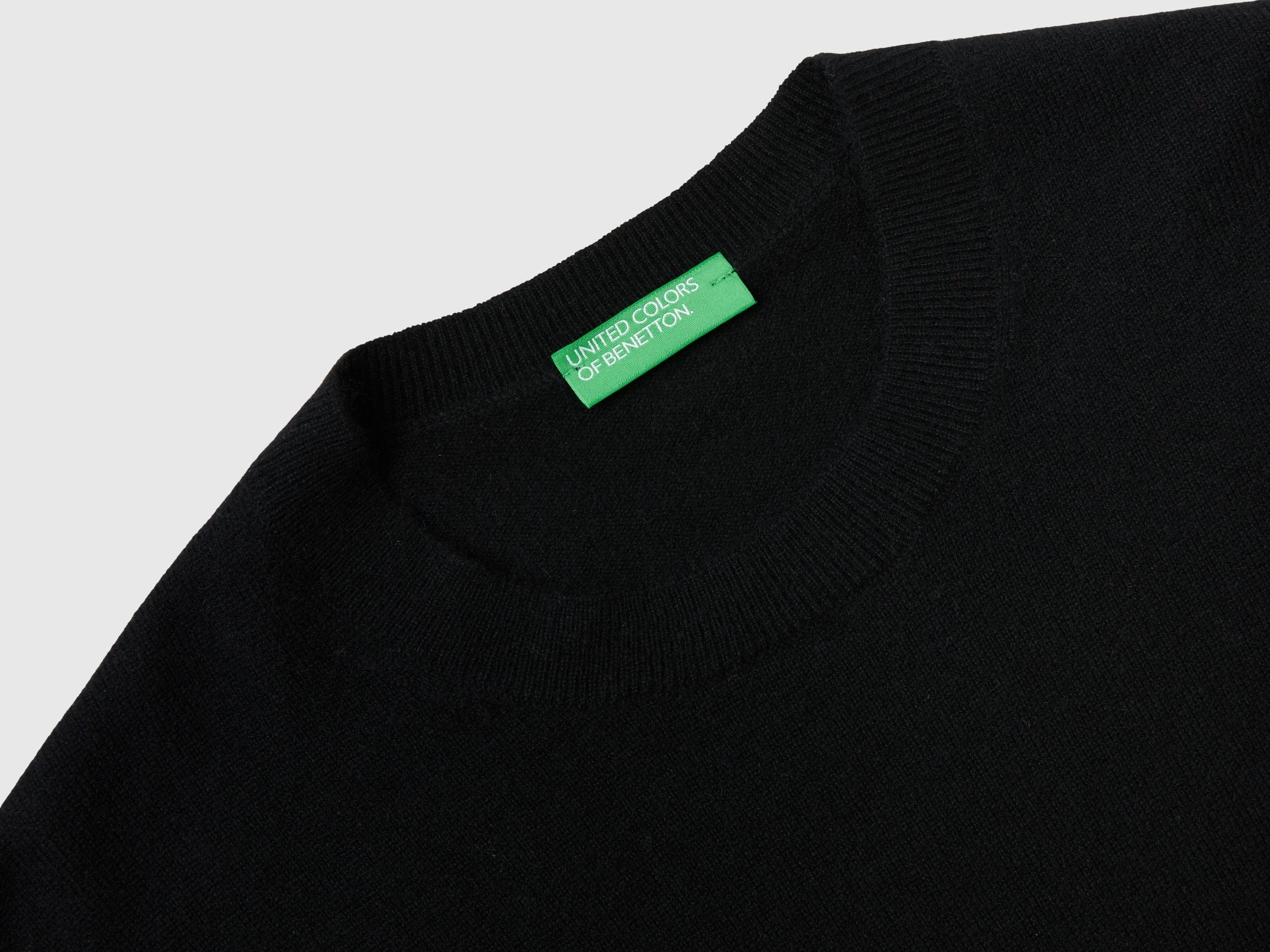 يونايتد كولورز اوف بينيتون بلوفر رمادي داكن من الكشمير الخالص