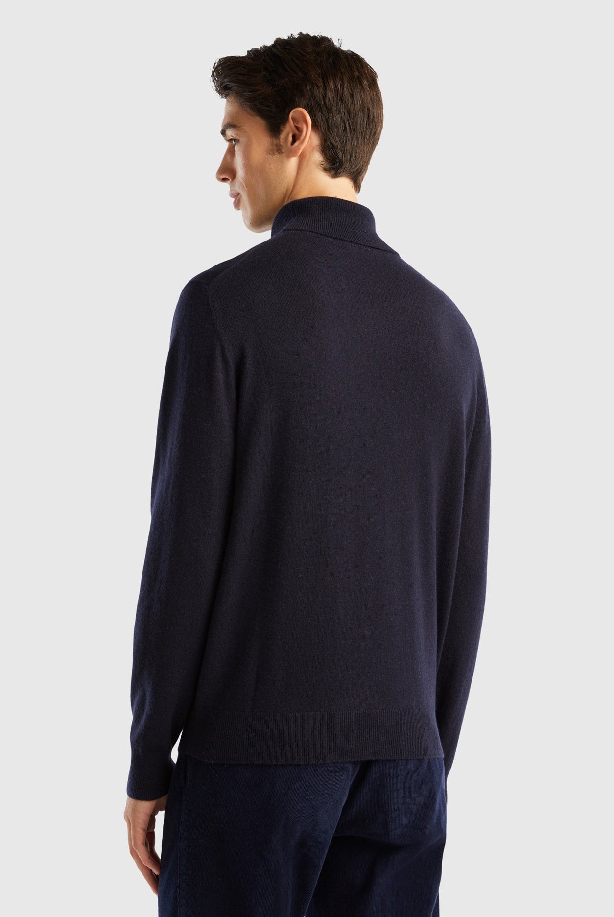 يونايتد كولورز اوف بينيتون بلوفر برقبة عالية رمادي داكن من الكشمير الخالص