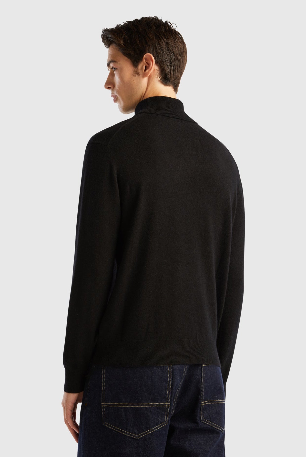 يونايتد كولورز اوف بينيتون بلوفر برقبة عالية رمادي داكن من الكشمير الخالص