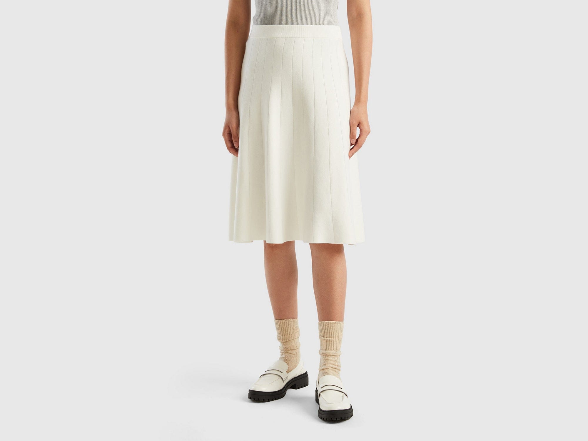 ูููุงูุชุฏ ููููุฑุฒ ุงูู ุจูููุชูู ุชููุฑุฉ ู
ูุฏู ุจุชุตู
ูู
ูุณุงุฆู