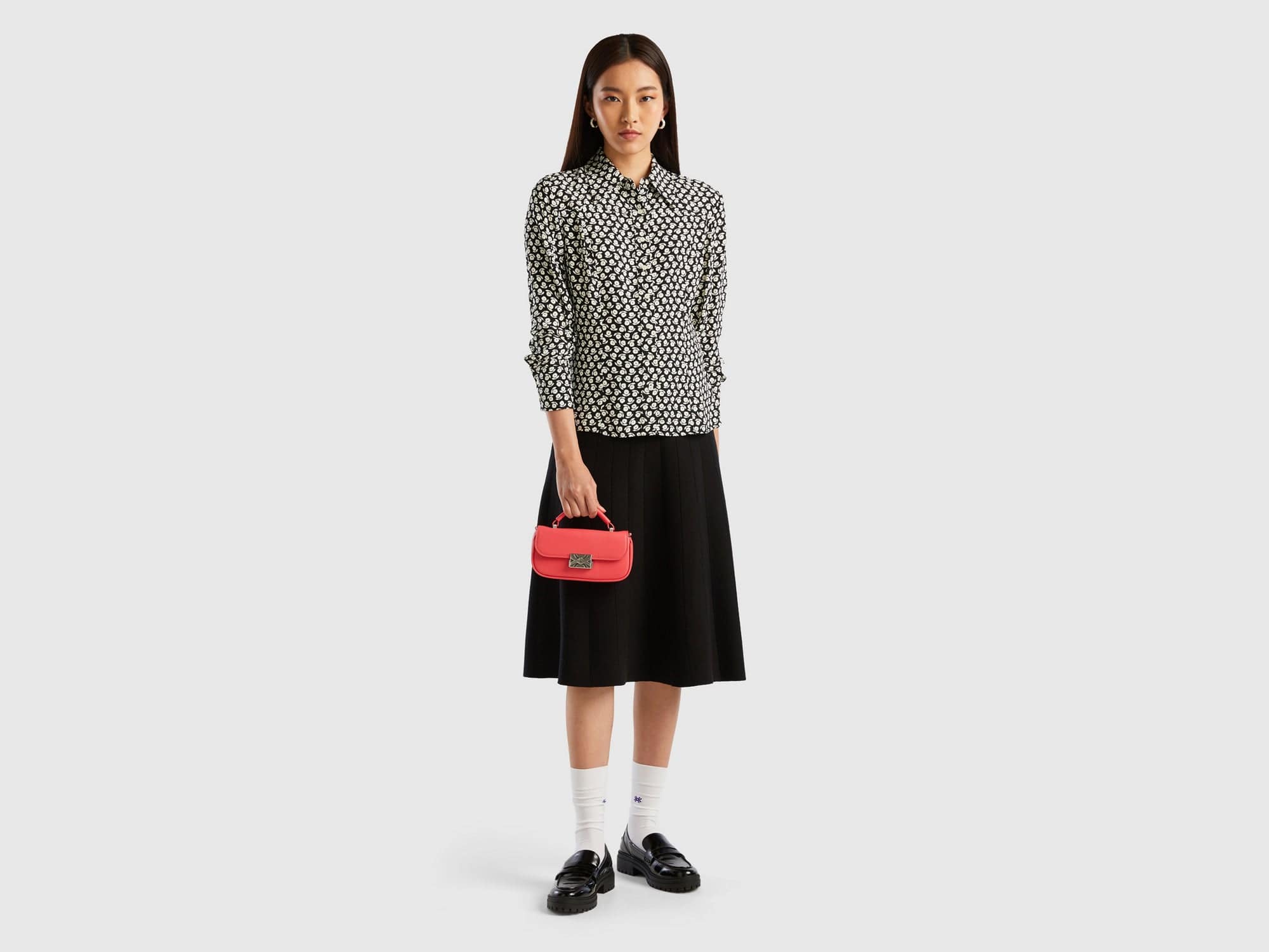 ูููุงูุชุฏ ููููุฑุฒ ุงูู ุจูููุชูู ุชููุฑุฉ ู
ูุฏู ุจุชุตู
ูู
ูุณุงุฆู