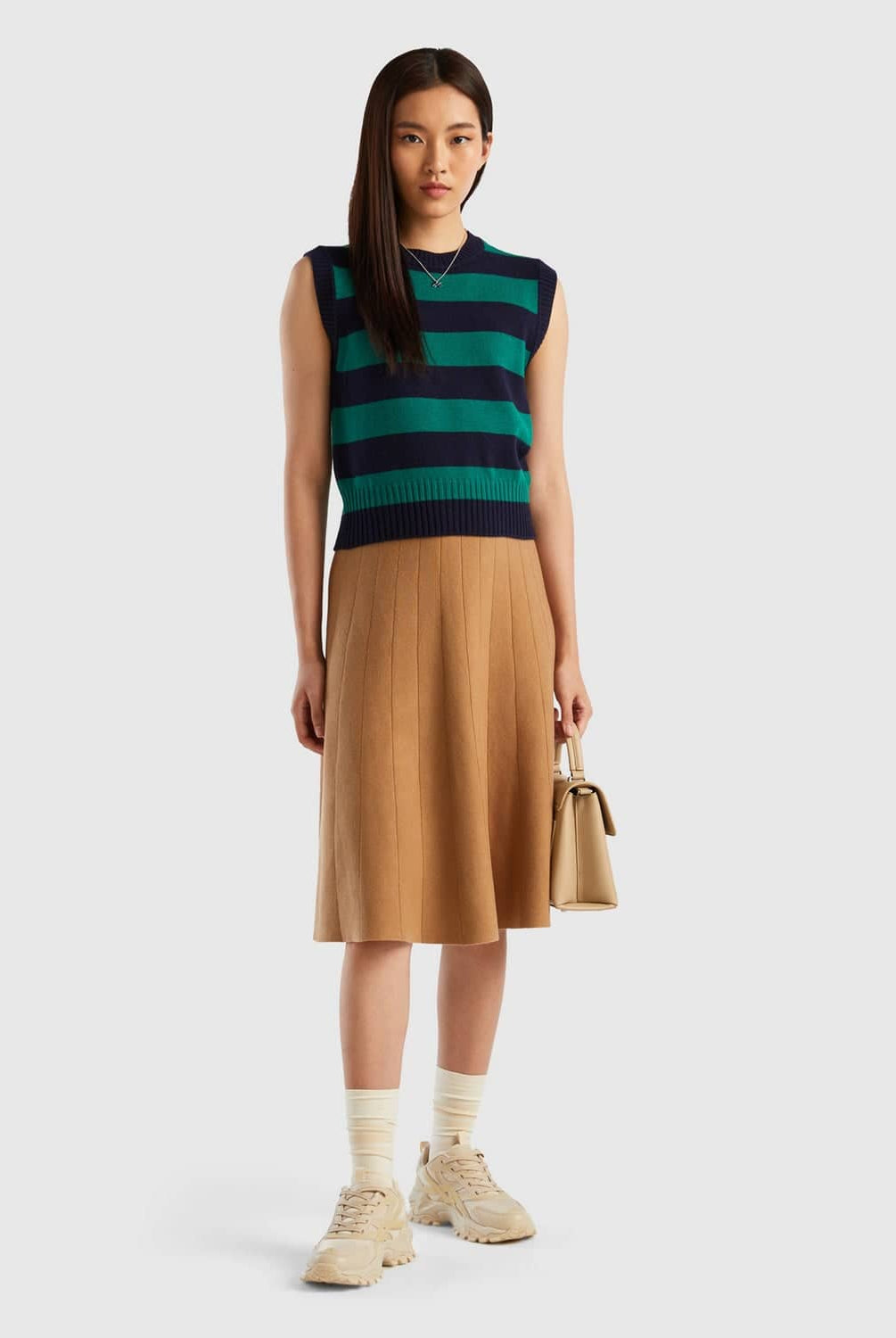 يونايتد كولورز اوف بينيتون تنورة ميدي بتصميم نسائي