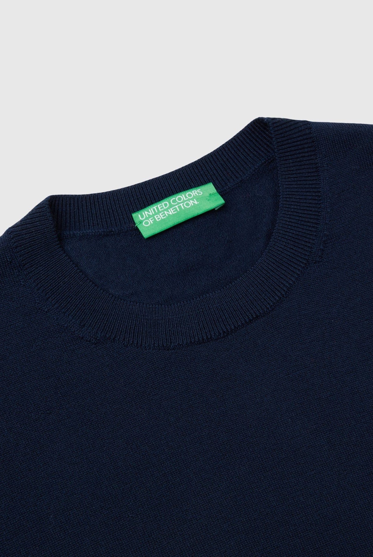 يونايتد كولورز اوف بينيتون بلوفر رمادي داكن من صوف ميرينو الخالص