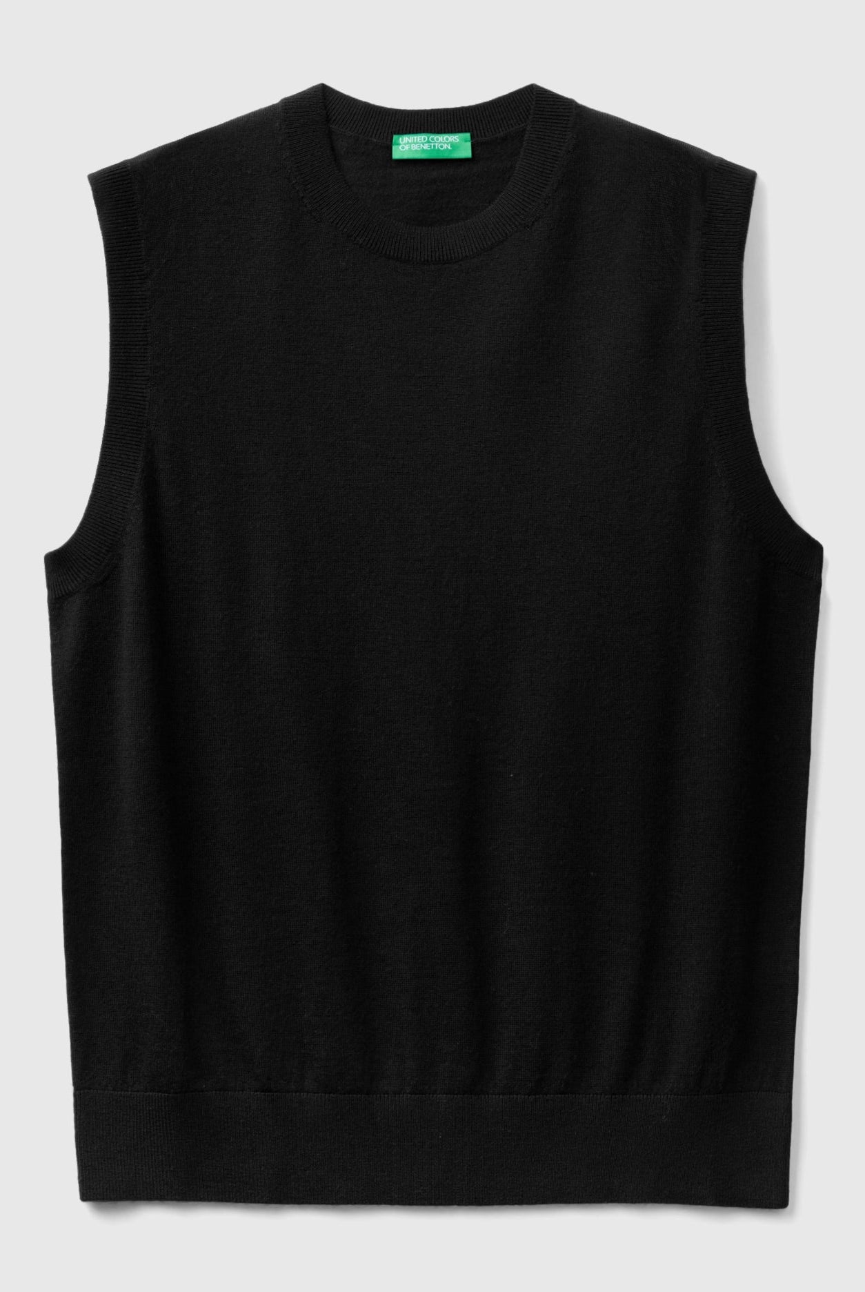 يونايتد كولورز اوف بينيتون بلوفر صوف كت سادة نسائي