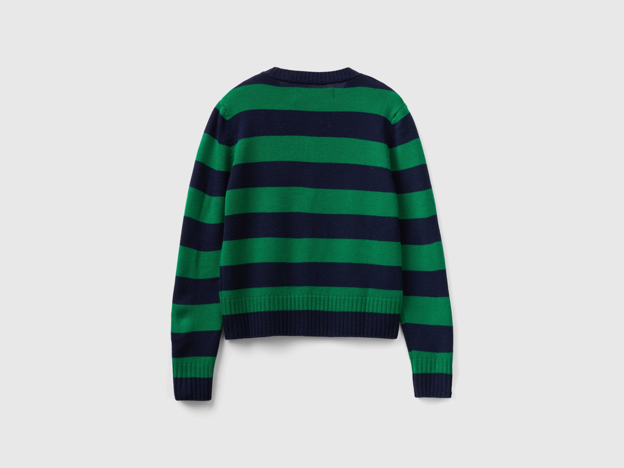 يونايتد كولورز اوف بينيتون بلوفر مخطط بالعرض كم طويل بأزرار أمامية رجالي