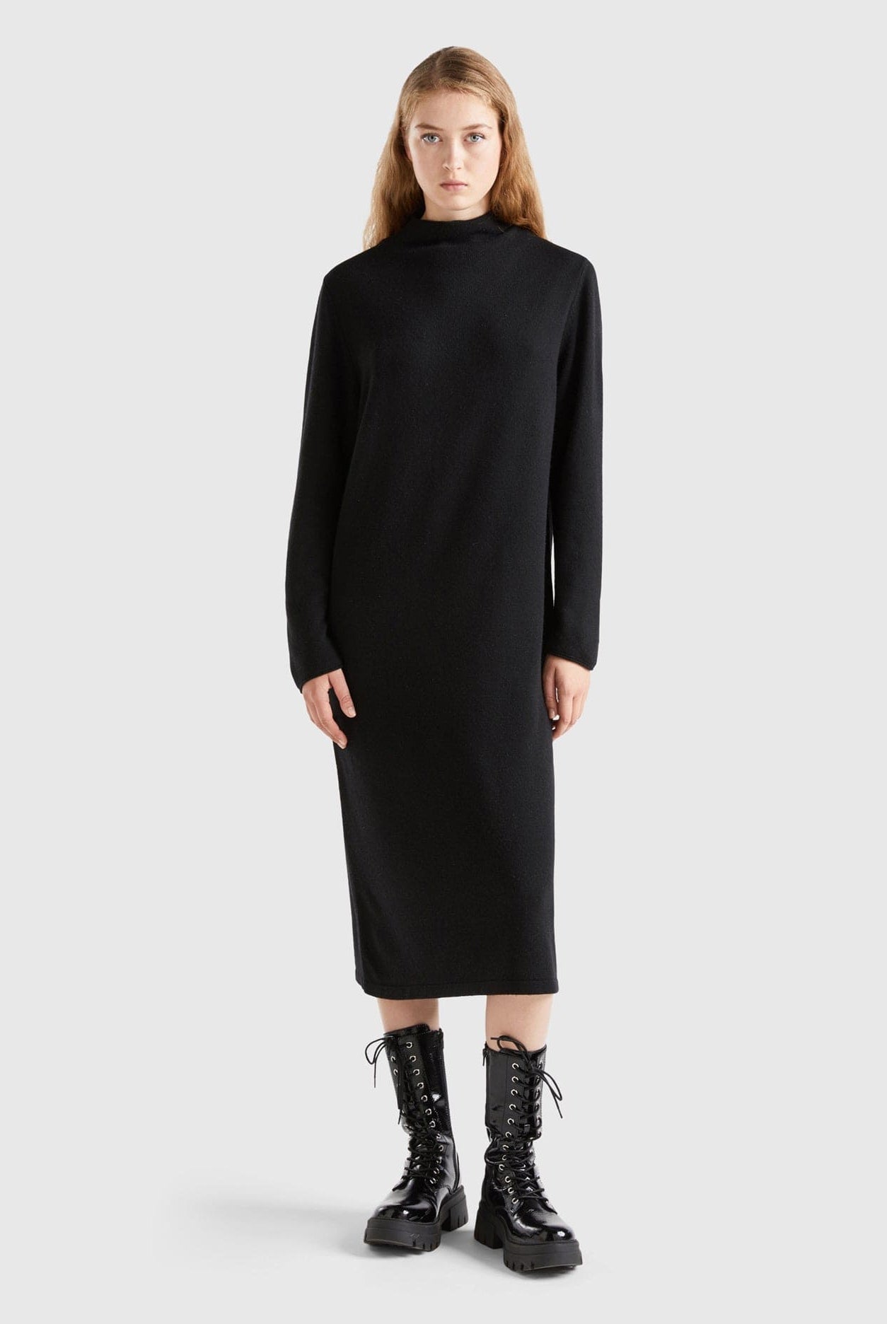 يونايتد كولورز اوف بينيتون فستان ميدي من مزيج الكشمير نسائي