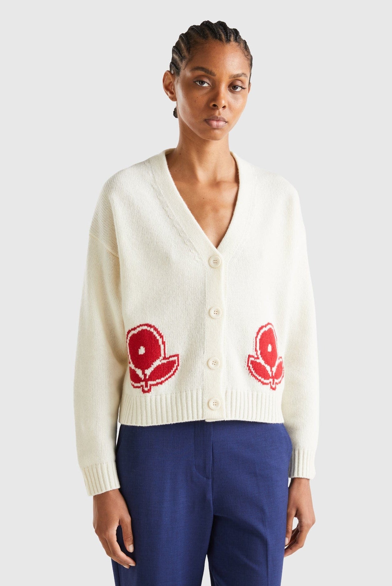 يونايتد كولورز اوف بينيتون كارديجان بتطريز زهور بأزرار أمامية نسائي