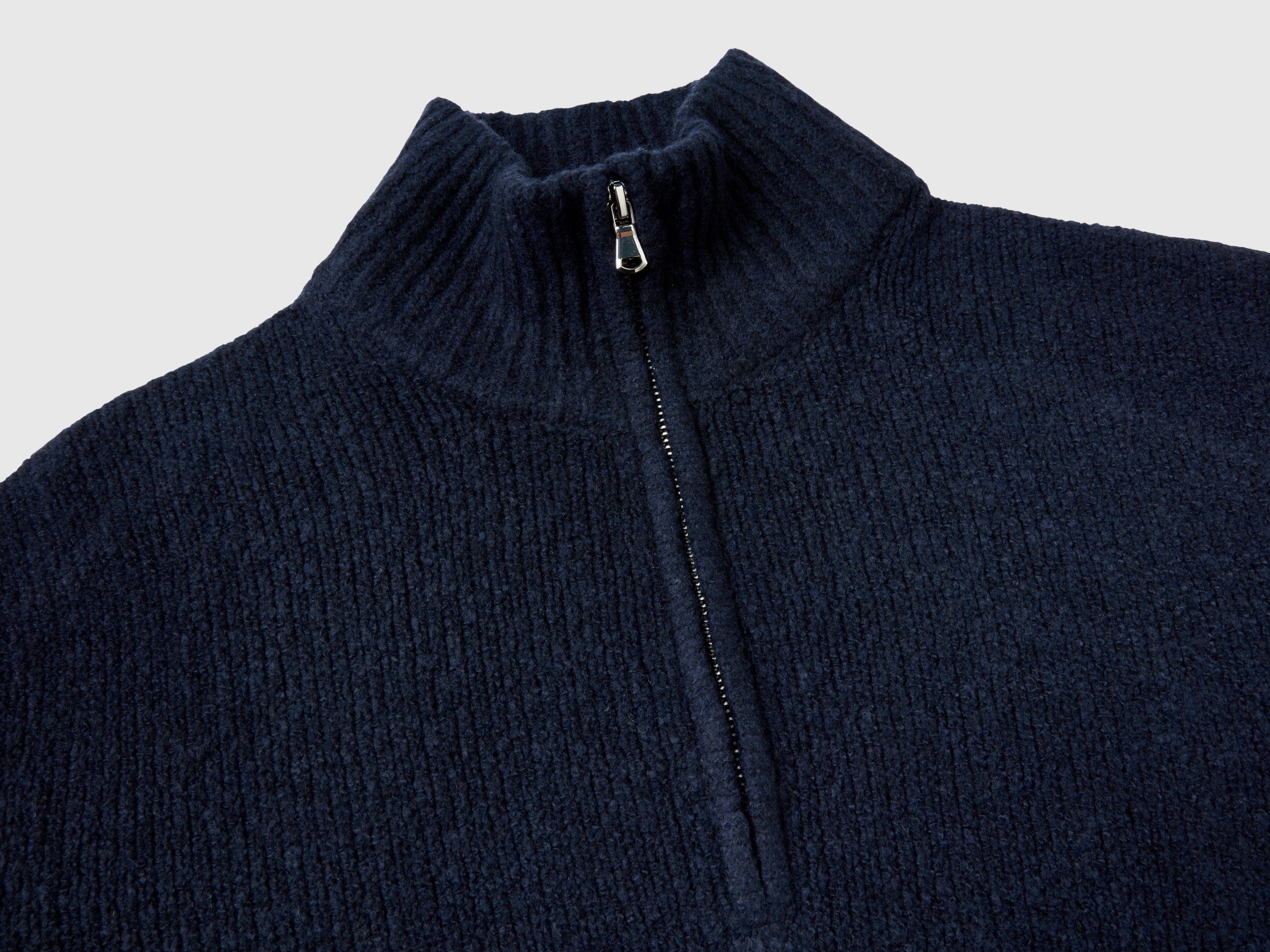 يونايتد كولورز اوف بينيتون بلوفر طويل الأكمام بسحاب كم طويل رجالي