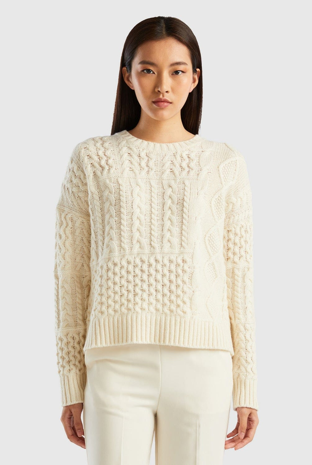 يونايتد كولورز اوف بينيتون بلوفر مضفر كم طويل نسائي