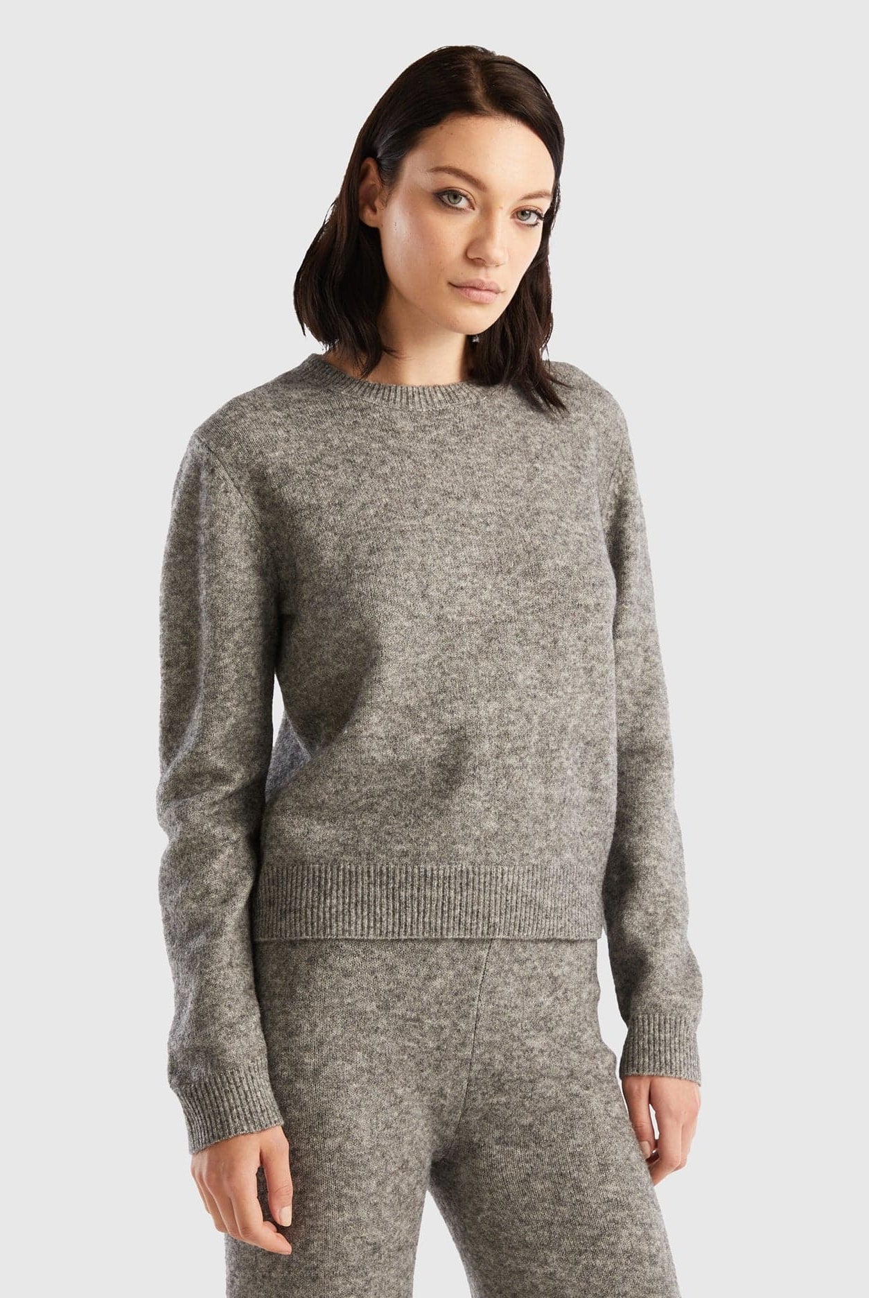 يونايتد كولورز اوف بينيتون كنزة صوف مرتفعة