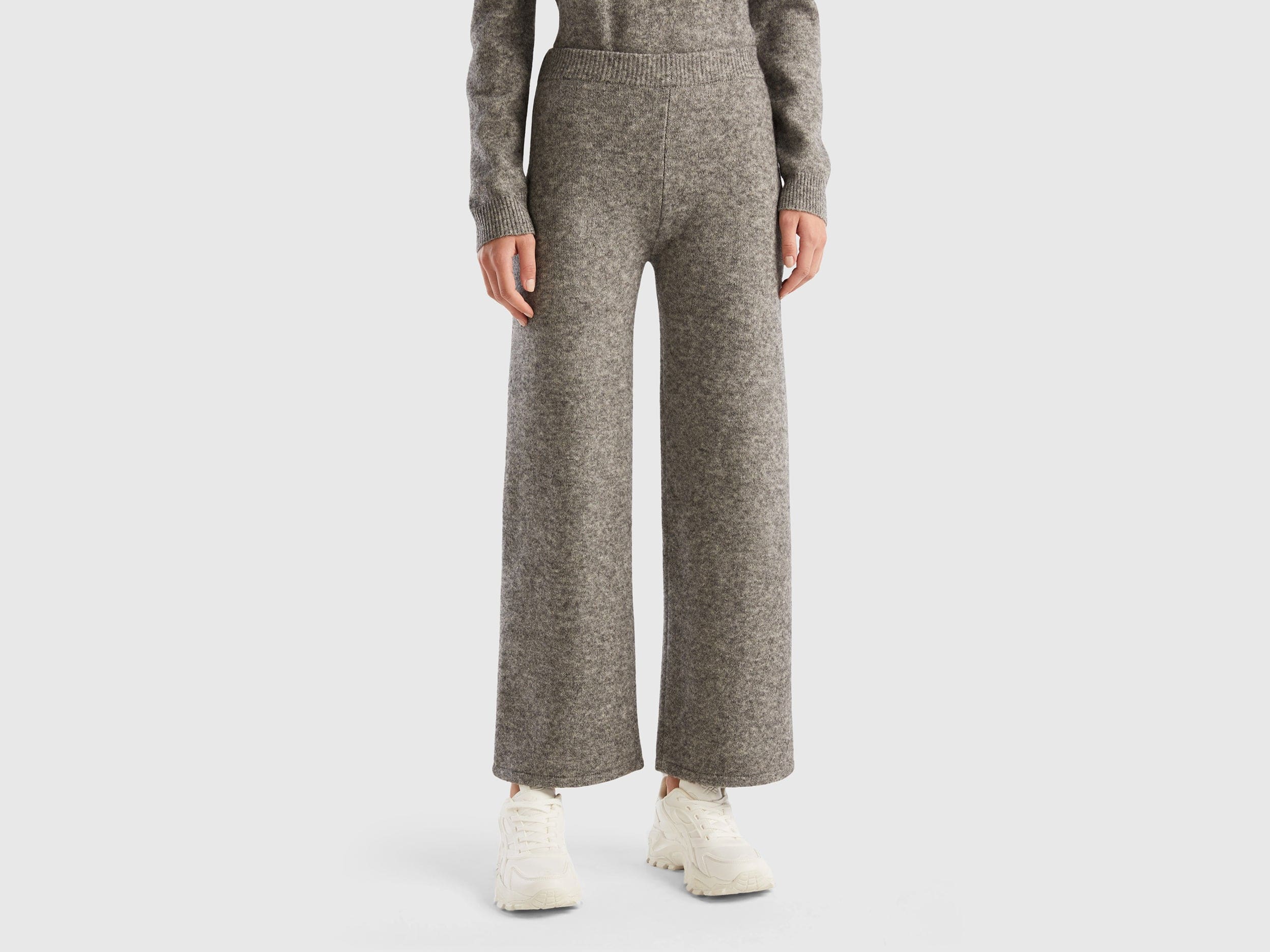 يونايتد كولورز اوف بينيتون بنطلون محبوك من مزيج الصوف