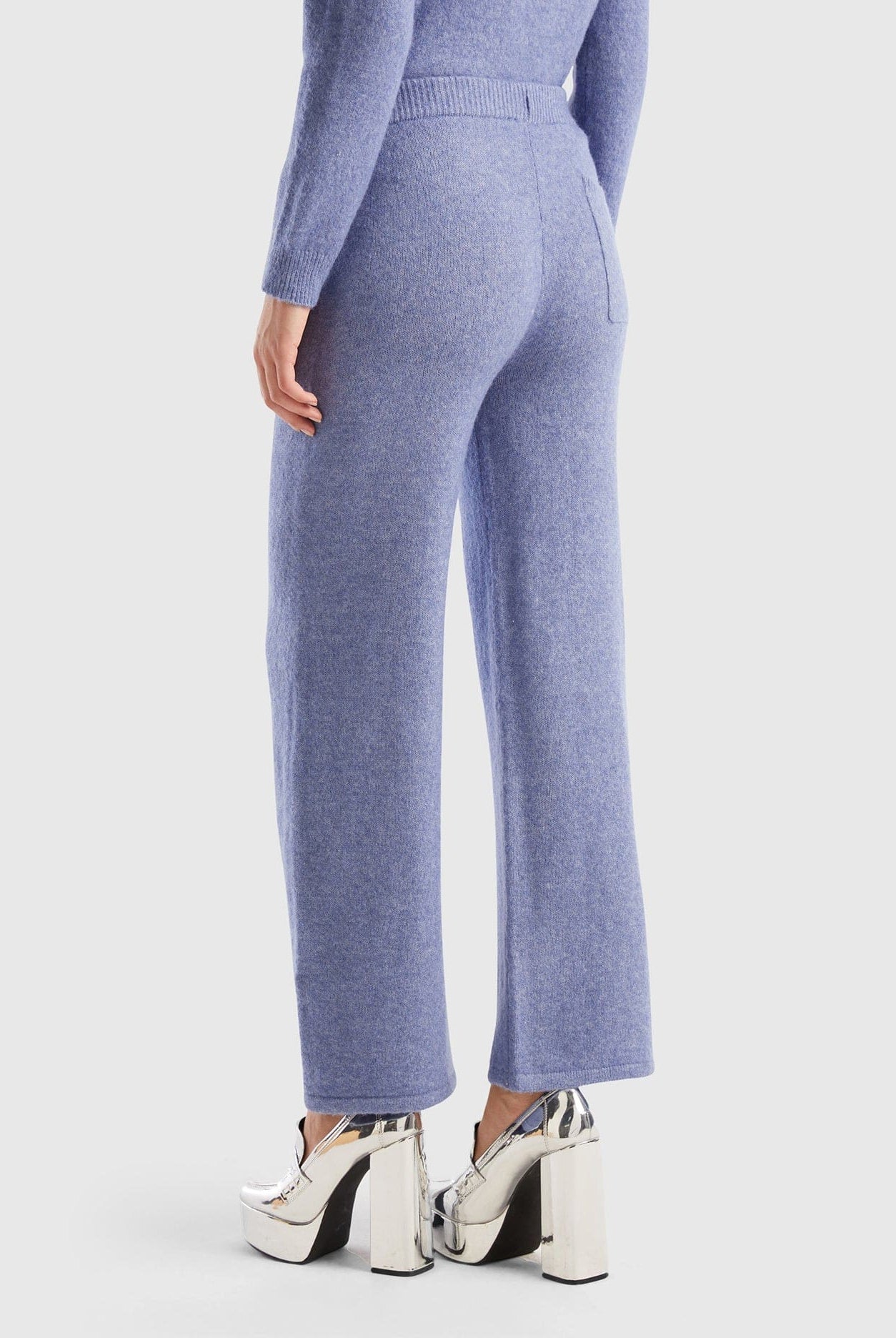 يونايتد كولورز اوف بينيتون بنطلون محبوك من مزيج الصوف