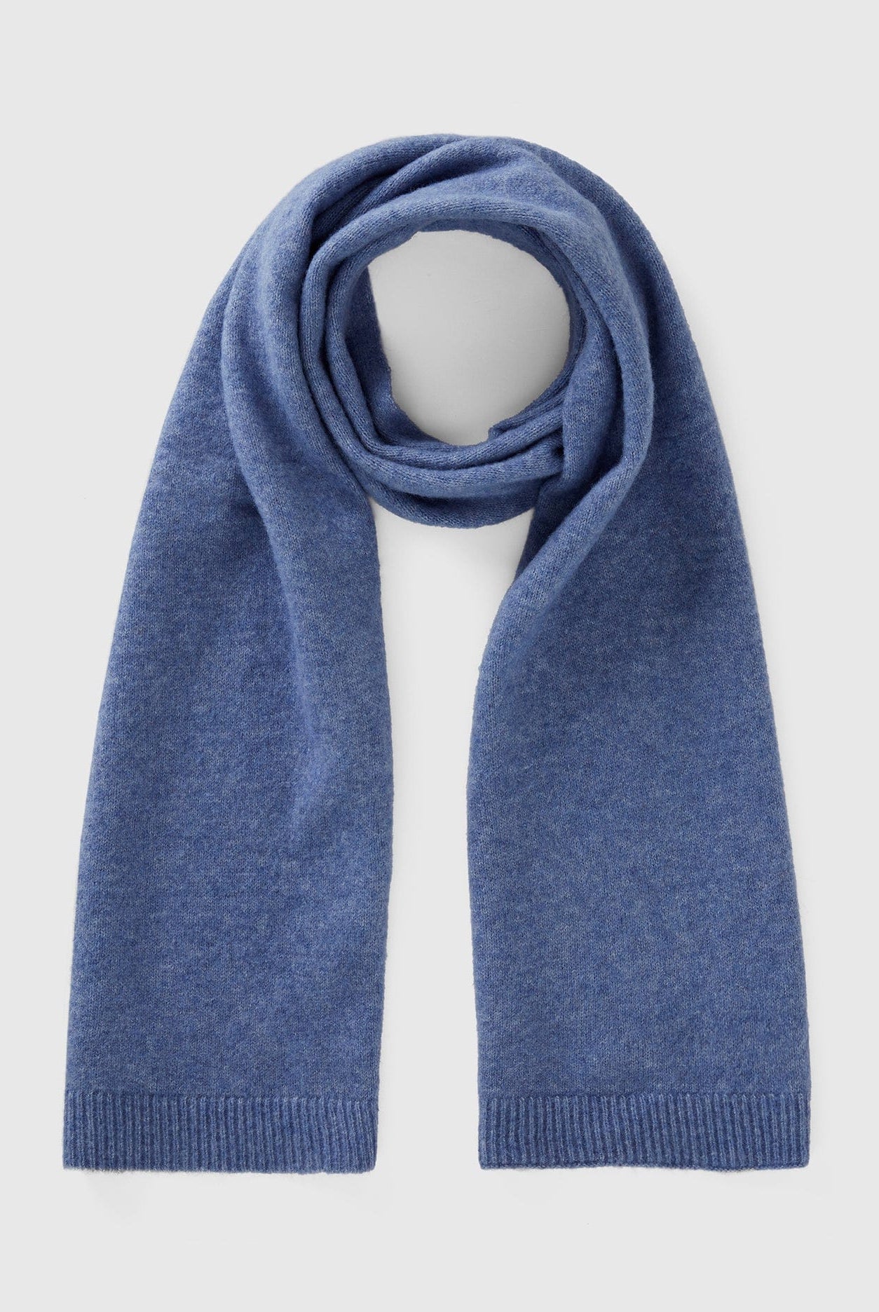 يونايتد كولورز اوف بينيتون وشاح صوف ممزوج سادة نسائي