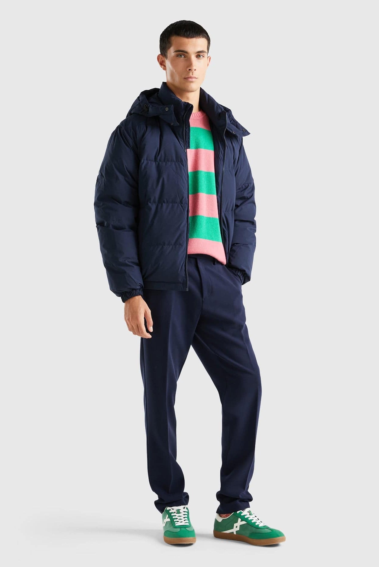 يونايتد كولورز اوف بينيتون سترة رجالي مبطنة بغطاء رأس قابل للإزالة