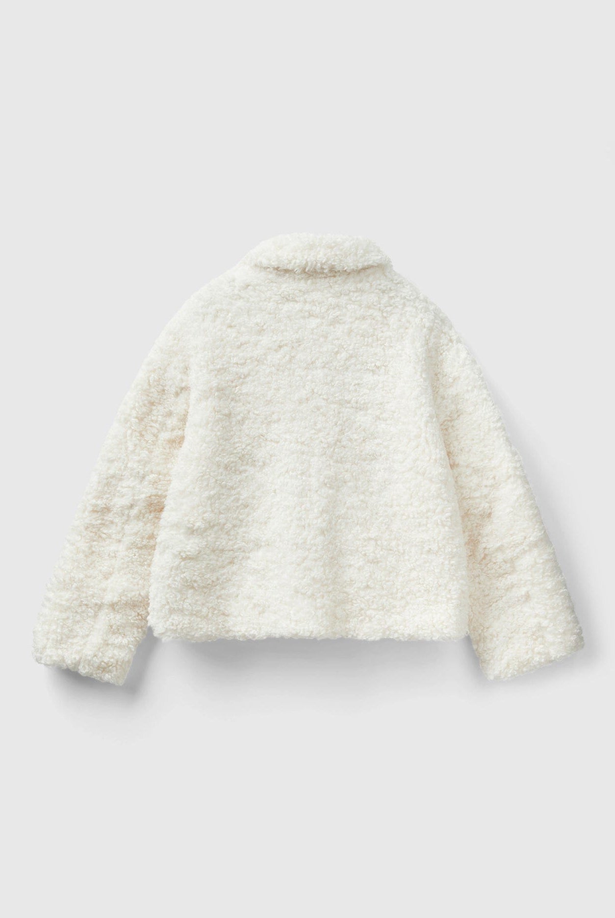 يونايتد كولورز اوف بينيتون سترة نسائي فرو صناعي