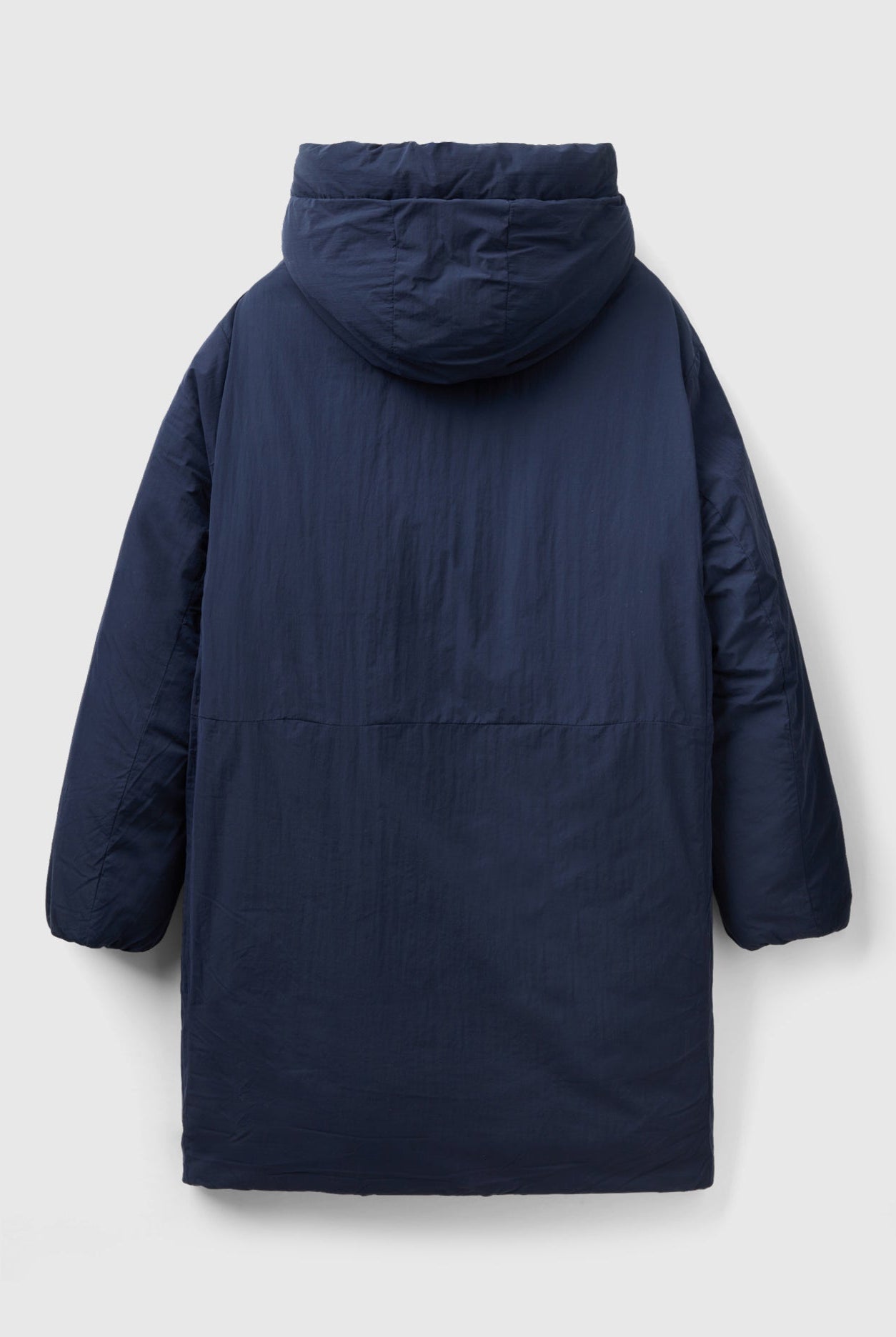 يونايتد كولورز اوف بينيتون معطف رجالي به شعارطويل