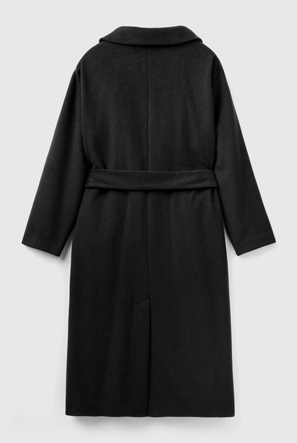 يونايتد كولورز اوف بينيتون معطف طويل بحزام للنساء