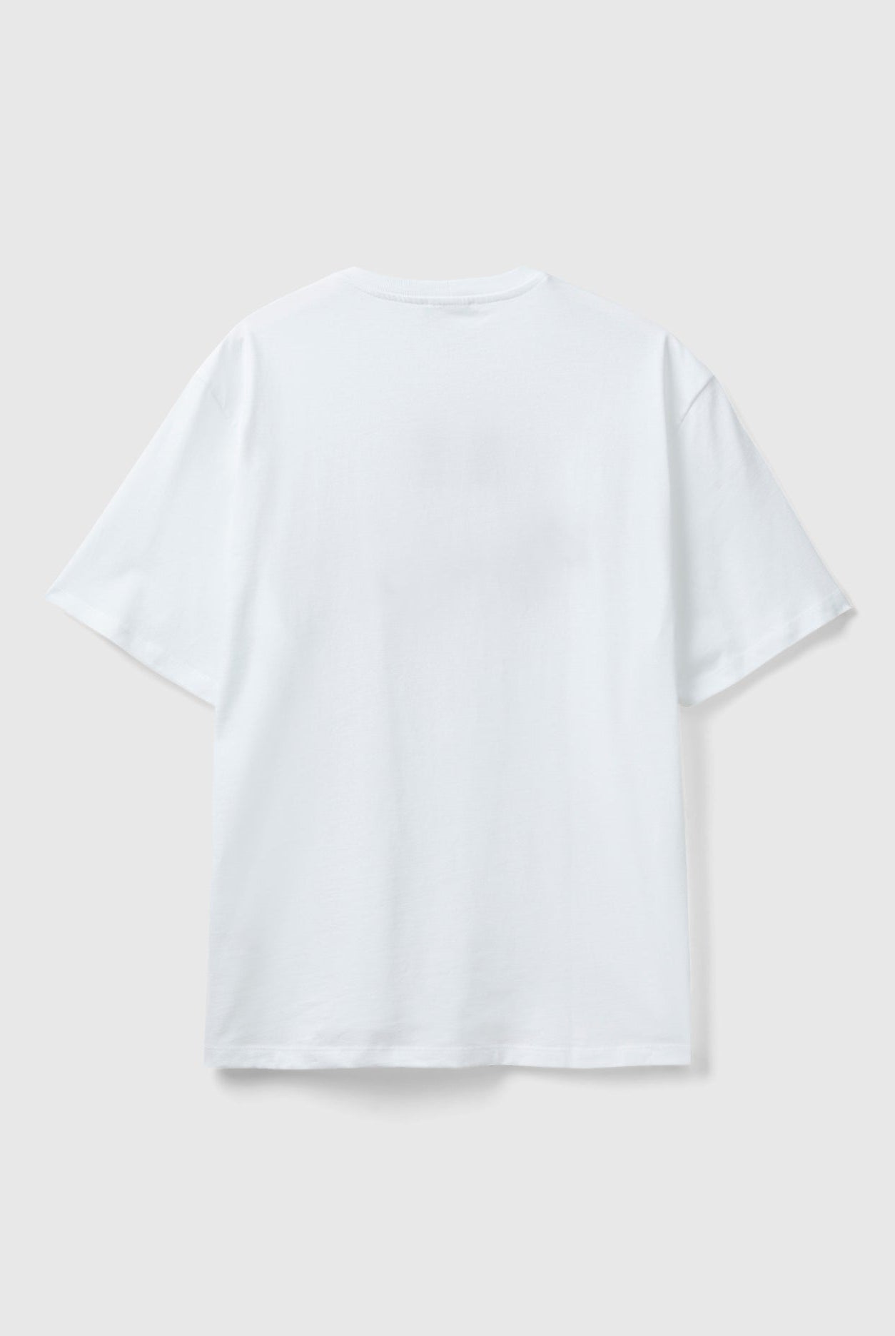 يونايتد كولورز اوف بينيتون تيشيرت بطباعة شعار بطبعة أمامية نص كم نسائي