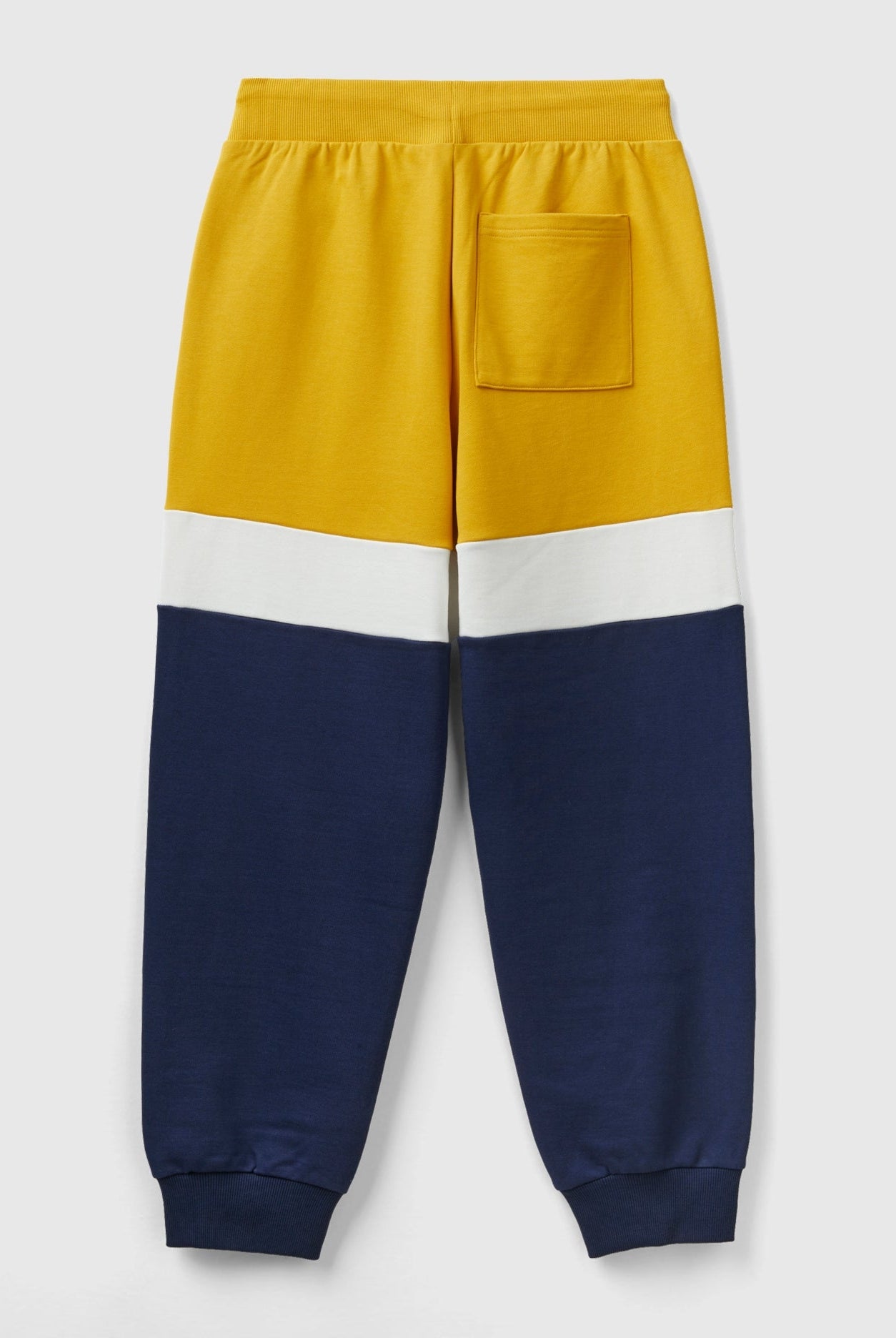 يونايتد كولورز اوف بينيتون بنطلون رياضي مخطط بالعرض مع رباط خصر