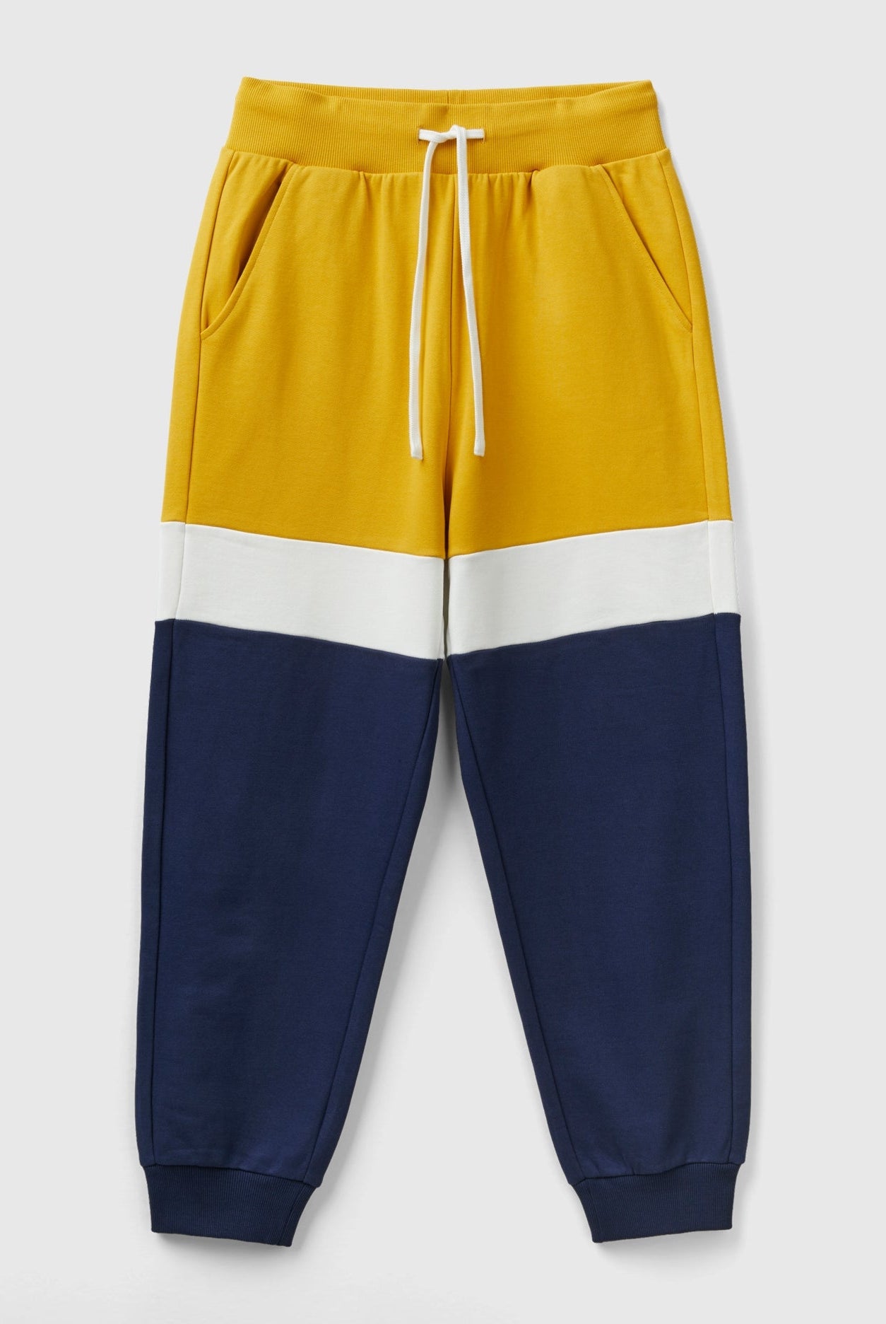 يونايتد كولورز اوف بينيتون بنطلون رياضي مخطط بالعرض مع رباط خصر